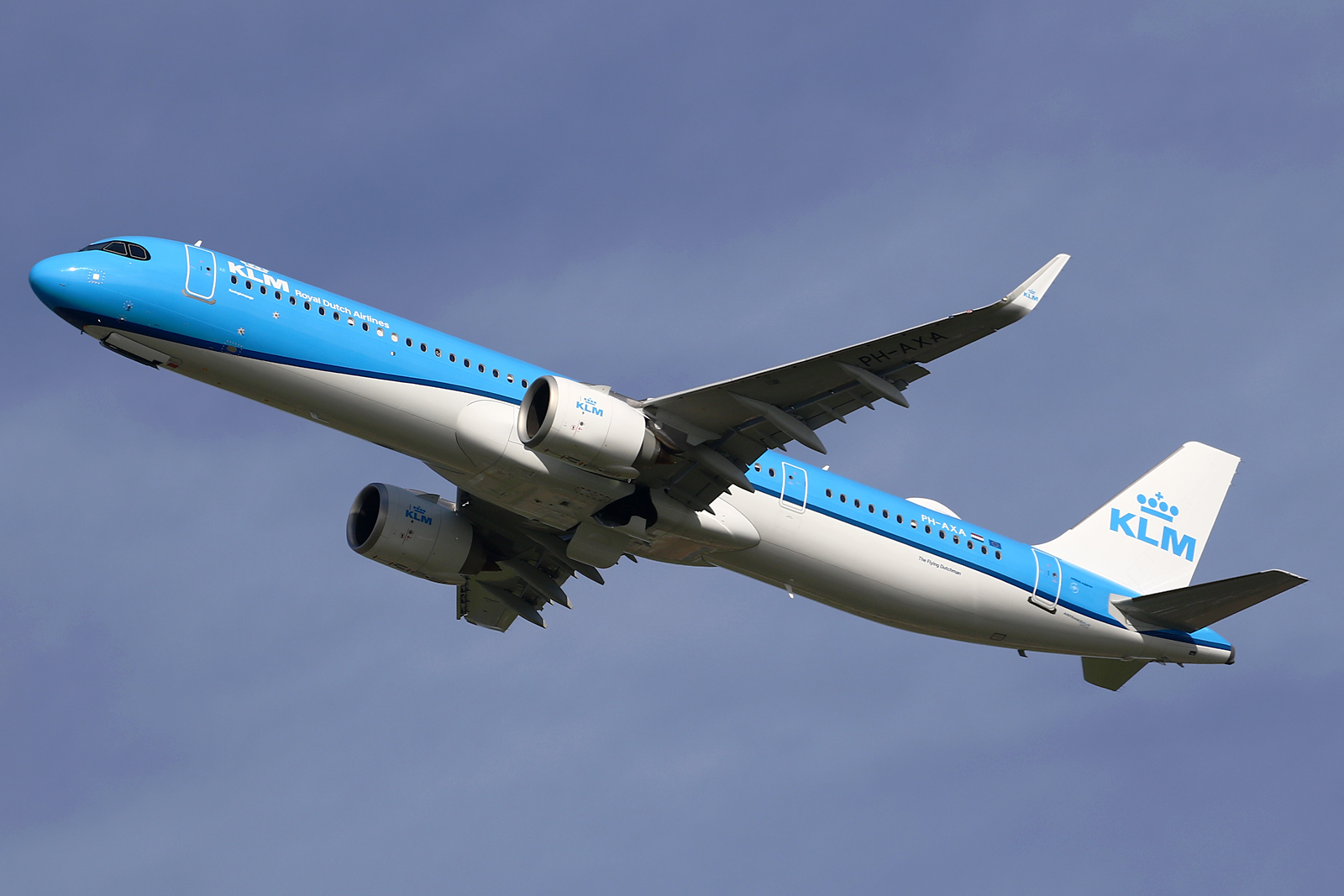 Full size: KLM Airbus A321NEO PH-AXA at Amsterdam Schiphol Airport