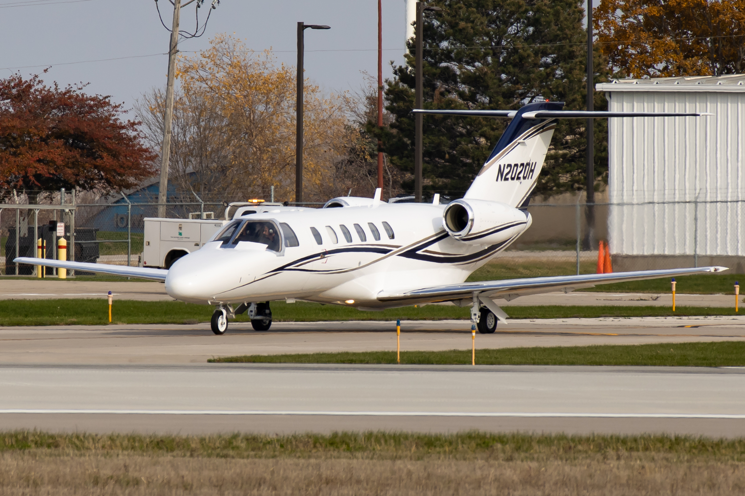 Full size: PRIVATE Cessna 525 CitationJet CJ2 N2020H at Cedar Rapids Eastern Iowa Airport