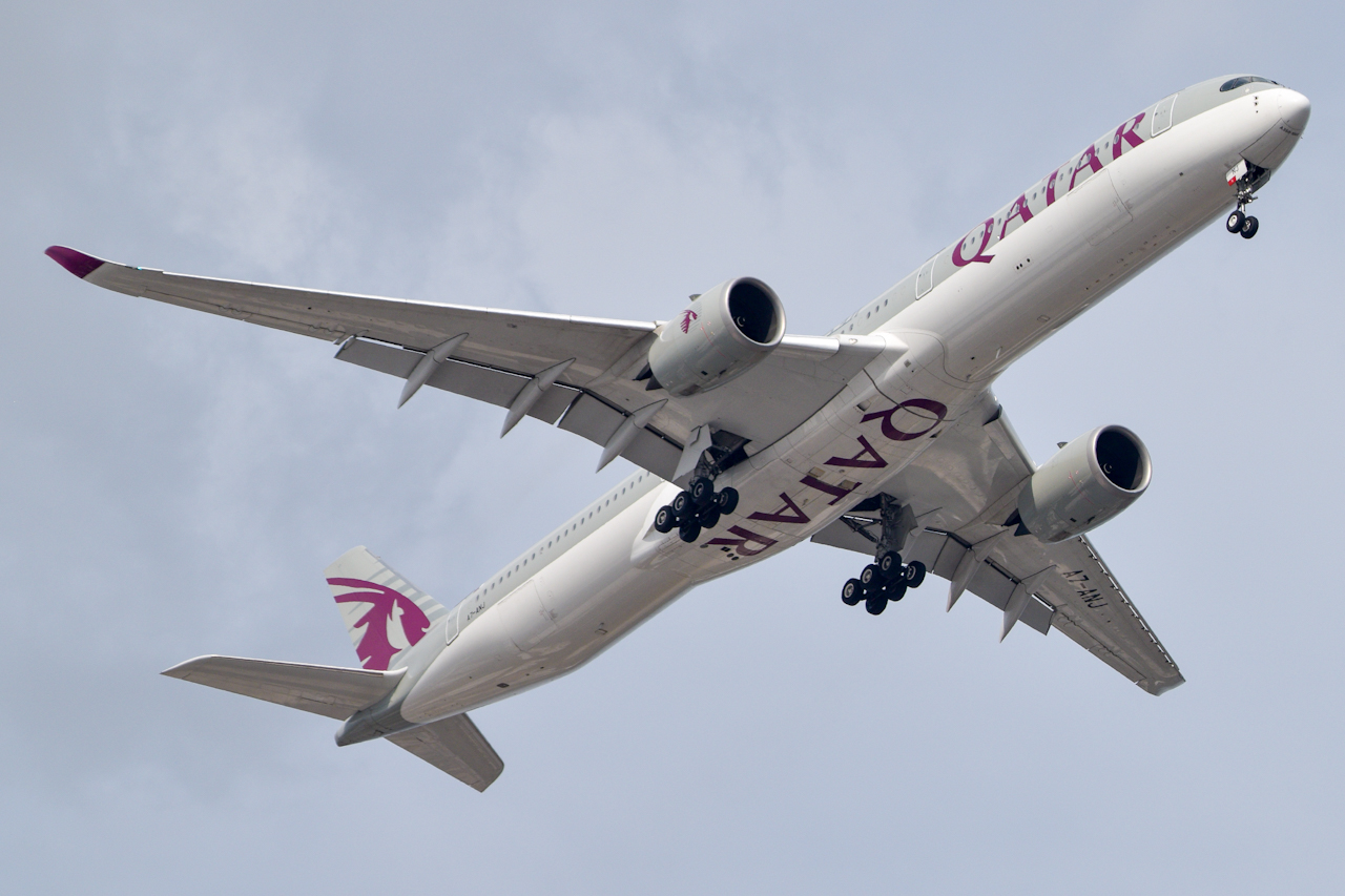 Full size: Qatar Airways Airbus A350-1000 A7-ANJ at Washington Dulles International Airport