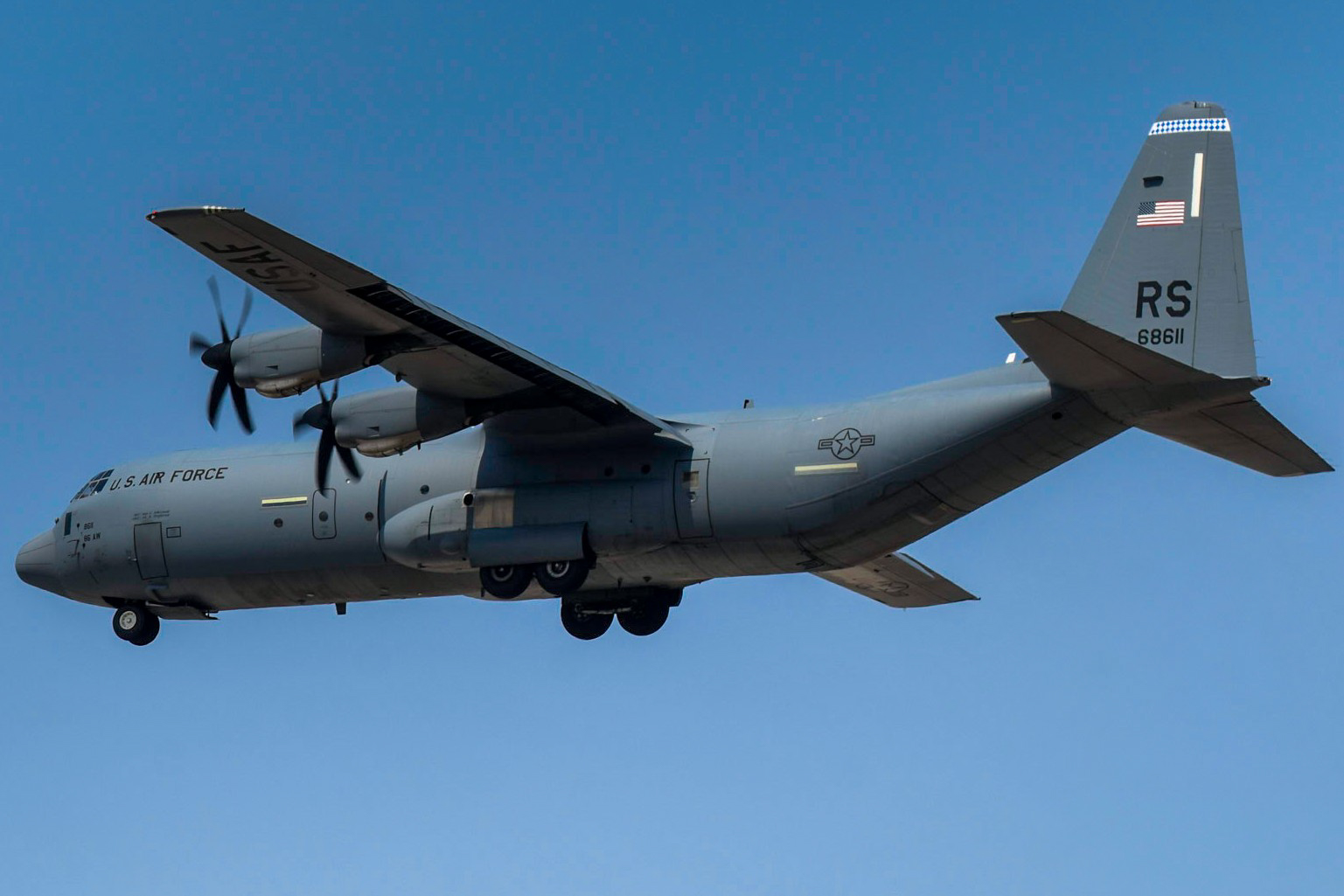 Full size: USAF - United States Air Force Lockheed C-130-J30 Super Hercules  06-8611 at Tel Aviv-Ben Gurion Airport