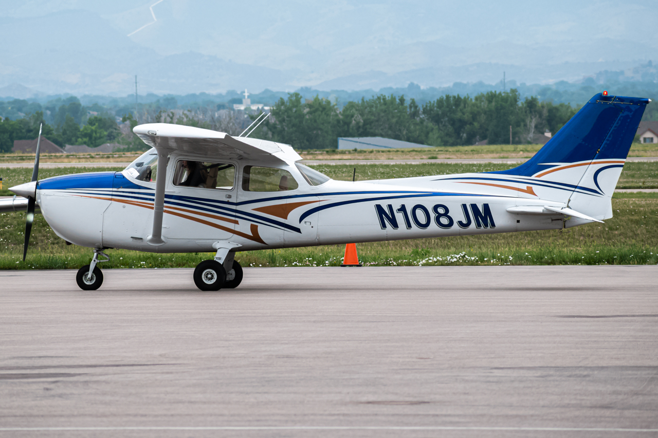 Full size: PRIVATE Cessna 172 N108JM at Northern Colorado Regional Airport
