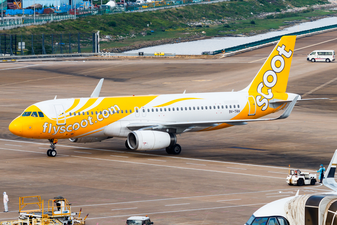 Full size: Scoot Airbus A320 9V-TRH at Macau International Airport