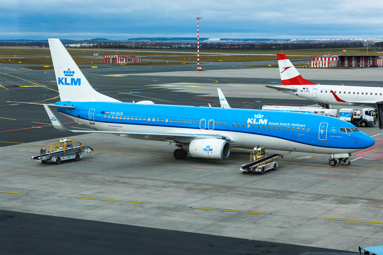 Full size: KLM Boeing 737-800 PH-BGB at Prague Vaclav Havel Airport