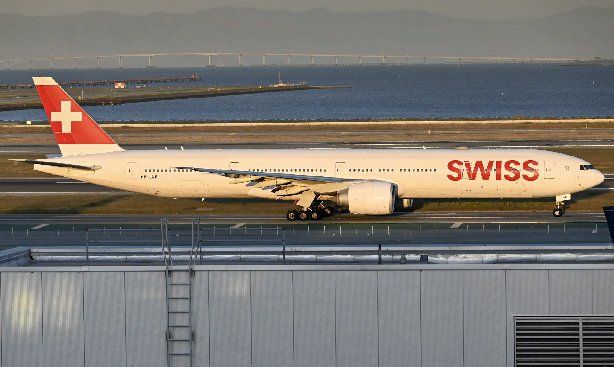 Full size: Swiss International Air Lines Boeing 777-300 HB-JNE at San Francisco International Airport