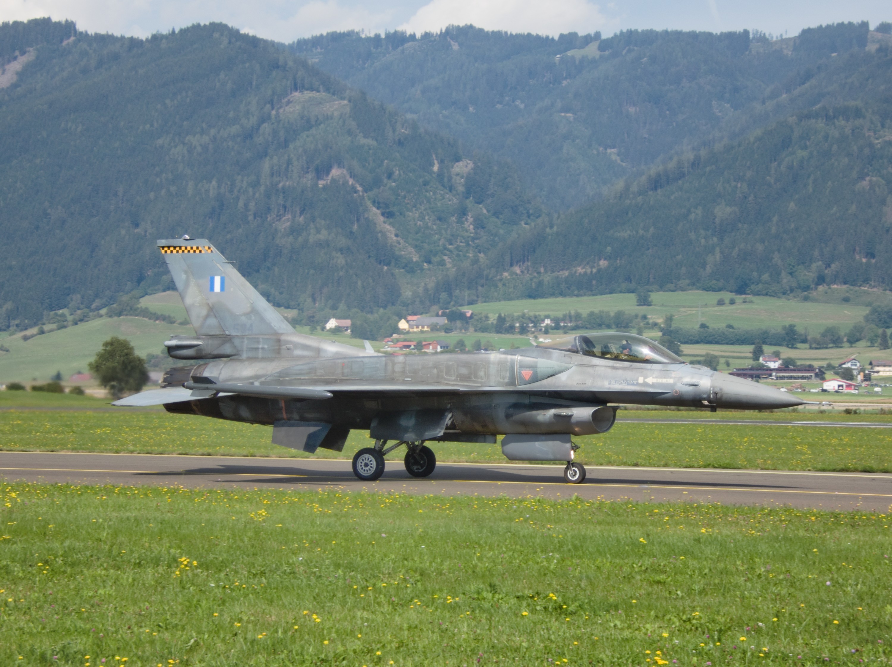 Full size: Hellenic Air Force Lockheed Martin F-16C 534 at 