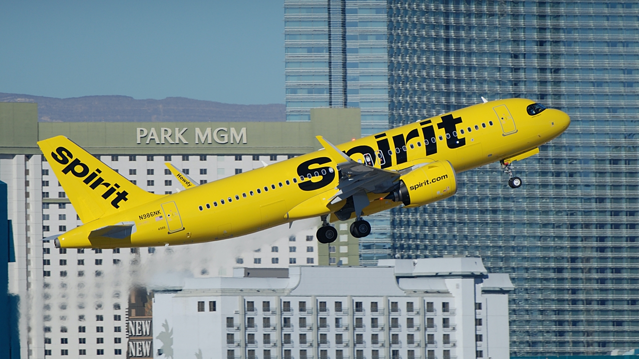 Full size: Spirit Airlines Airbus A320NEO N986NK at Harry Reid International Airport