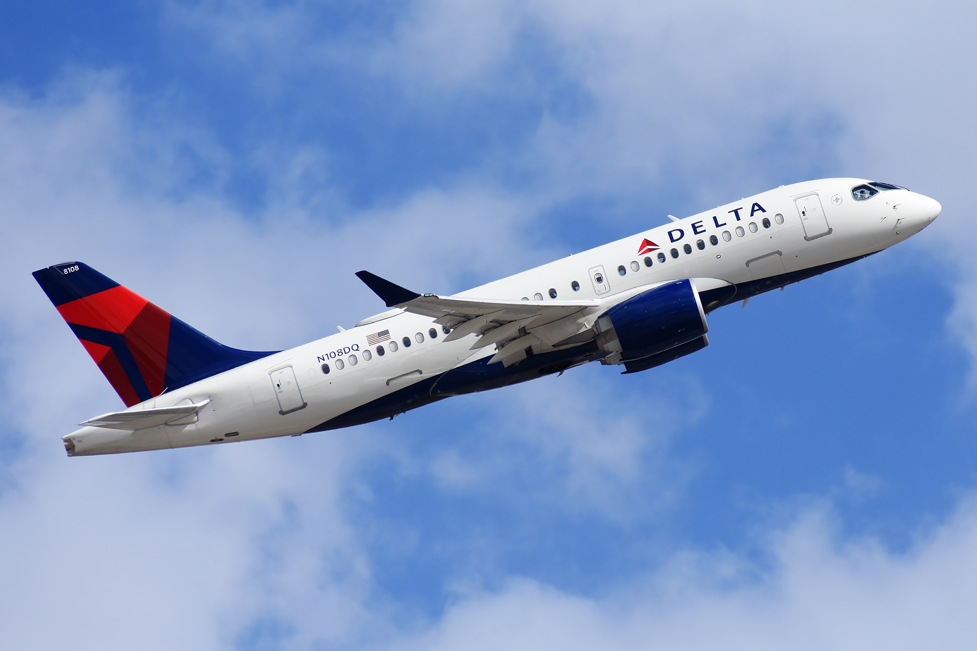 Full size: Delta Airlines Airbus A220-100 N108DQ at Salt Lake City International Airport