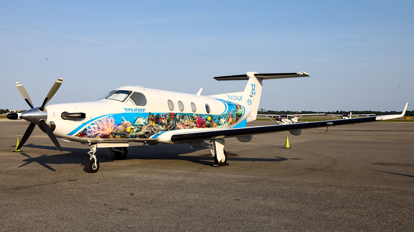 Full size: PRIVATE Pilatus PC-12 N123CF at Daytona Beach International Airport