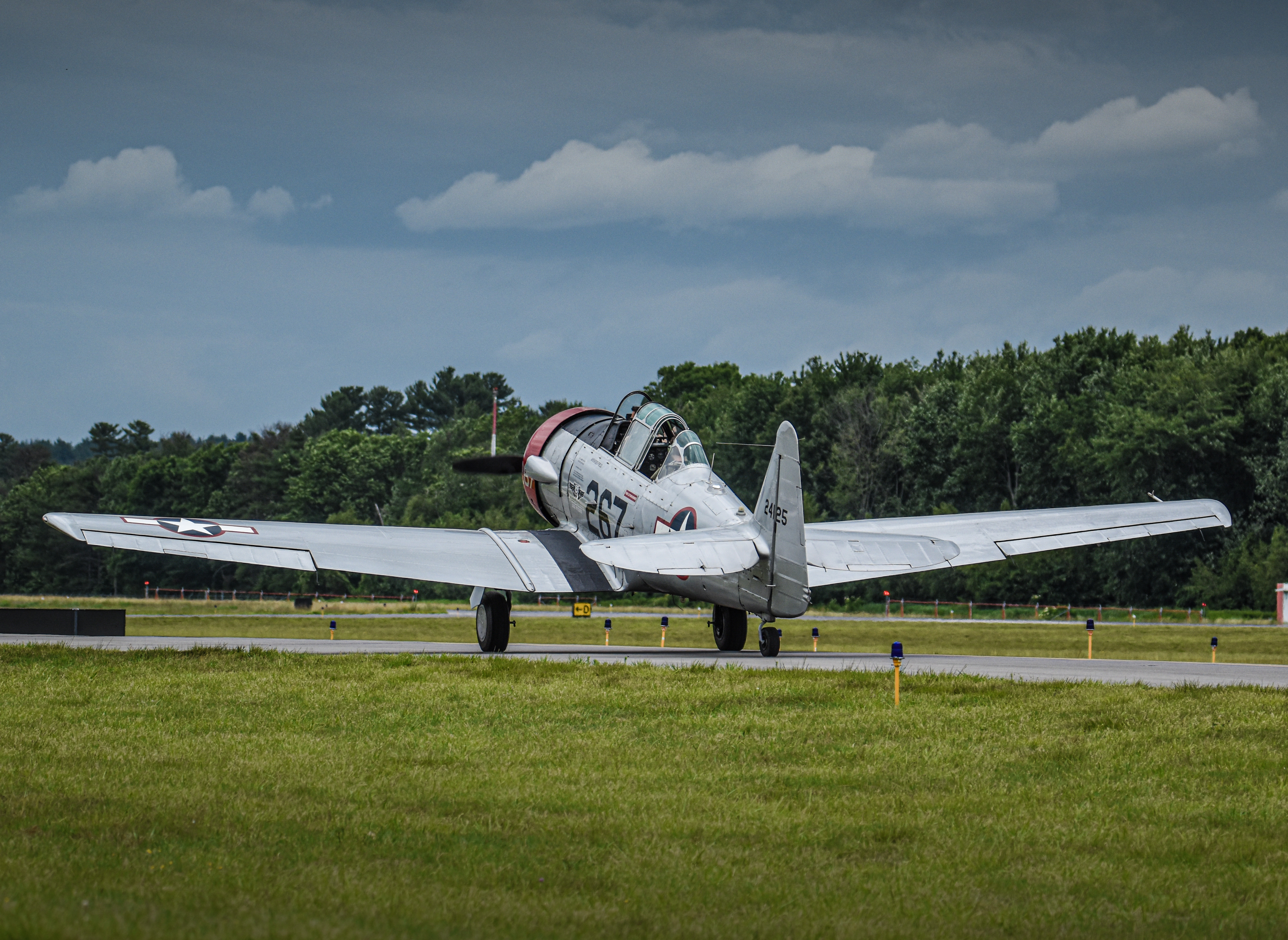 Full size: PRIVATE North American T-6 Texan N6253C at Boire Field Airport