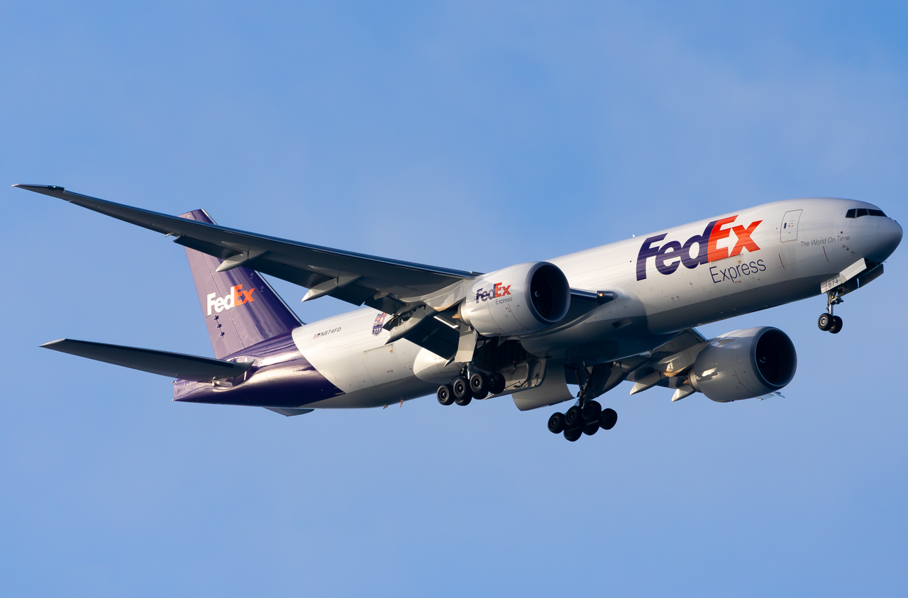Full size: FedEx Boeing 777-F N874FD at Daniel K Inouye International Airport
