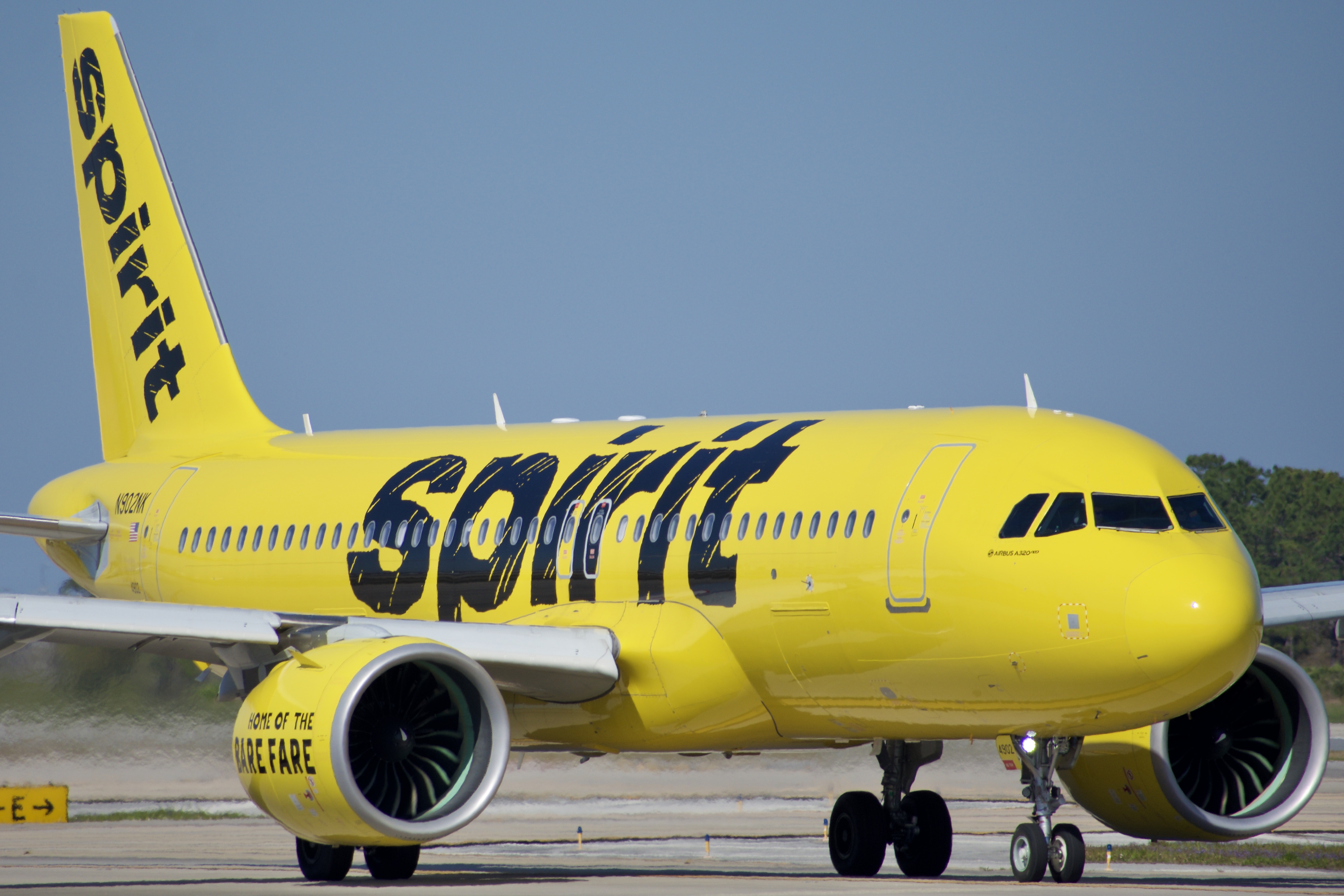 Full size: Spirit Airlines Airbus A320NEO N902NK at Orlando International Airport