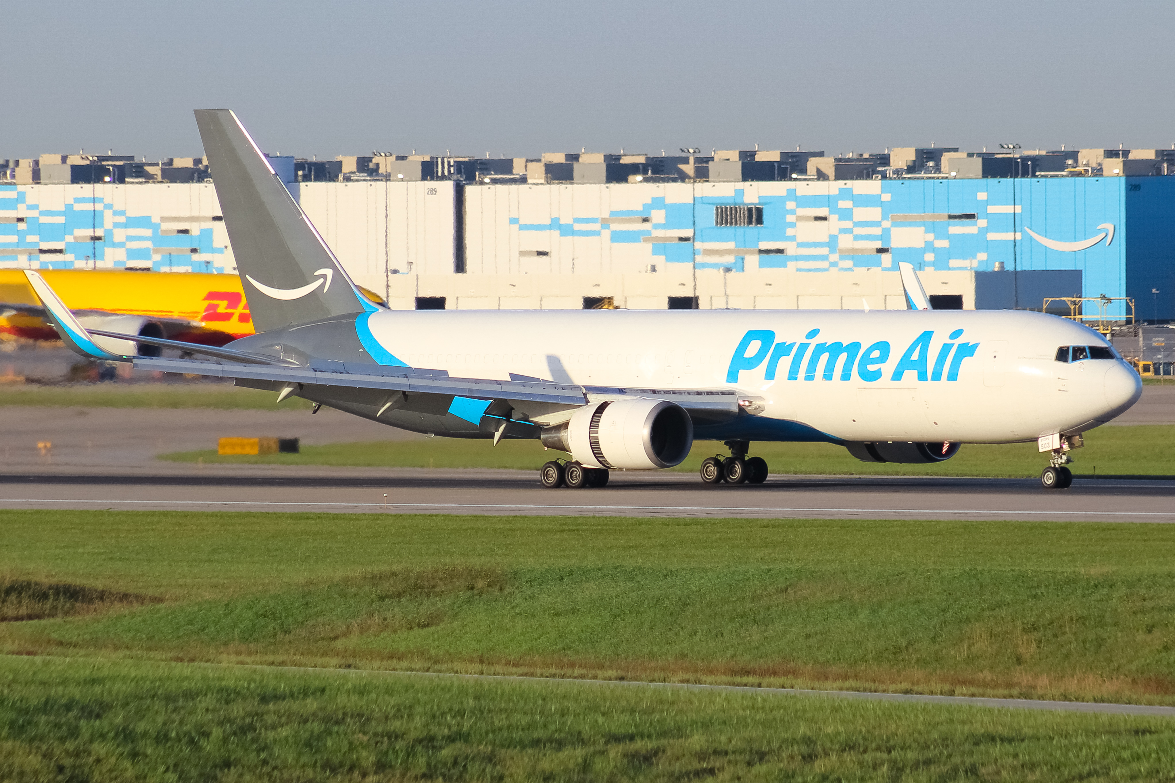 Full size: Prime Air Boeing 767-300F N503AZ at Cincinnati/Northern Kentucky International Airport
