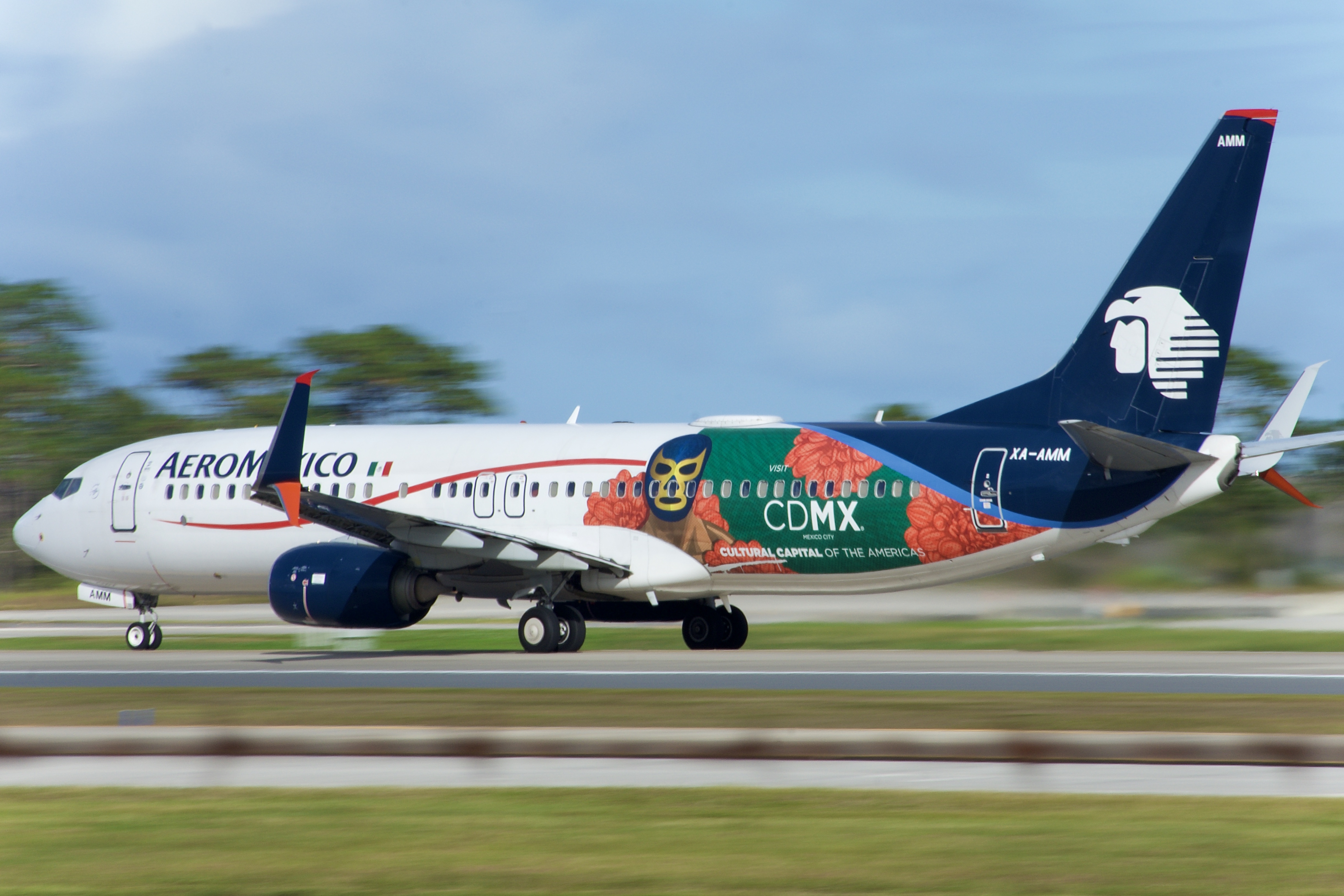 Full size: Aeromexico Boeing 737-800 XA-AMM at Orlando International Airport