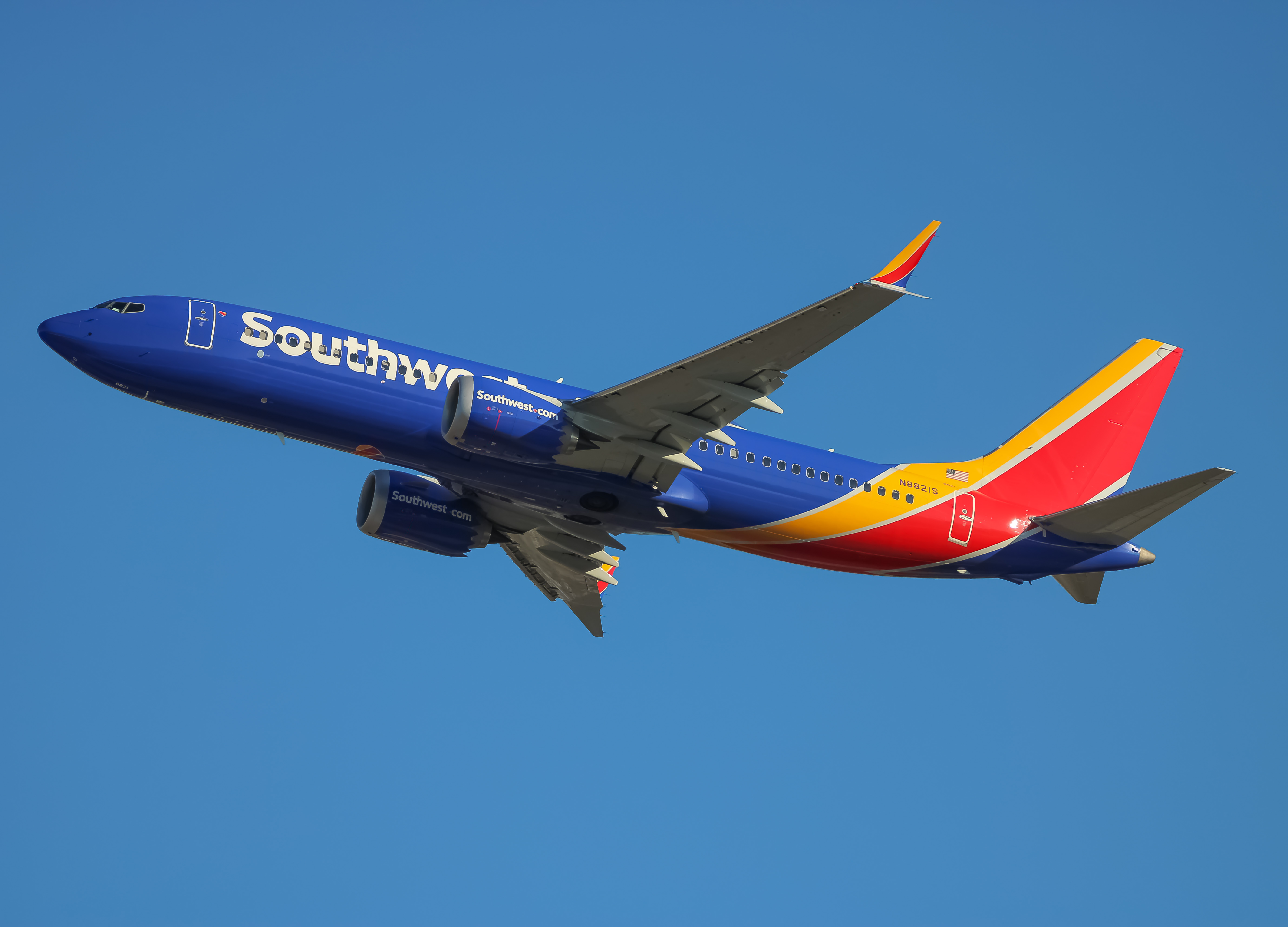 Full size: Southwest Airlines Boeing 737 MAX 8 N8821S at Baltimore/Washington International Thurgood Marshall Airport