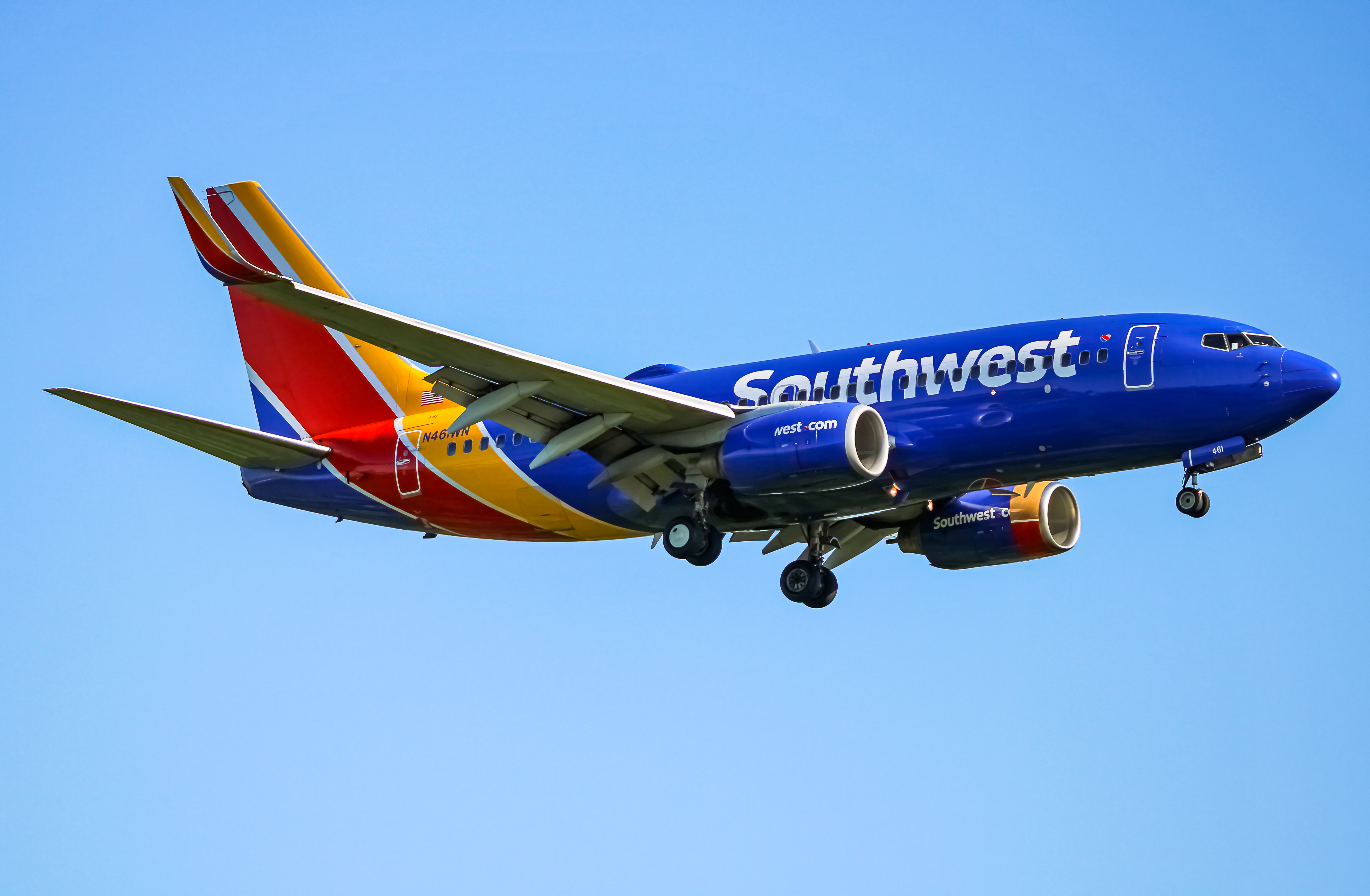 Full size: Southwest Airlines Boeing 737-700 N461WN at Baltimore/Washington International Thurgood Marshall Airport