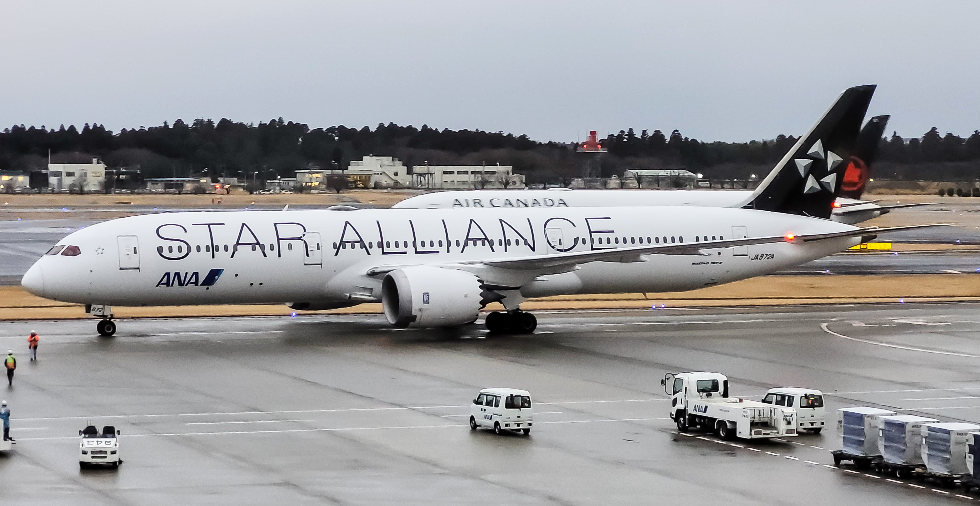 Full size: All Nippon Airways Boeing 787-9 JA872A at Tokyo-Narita International Airport