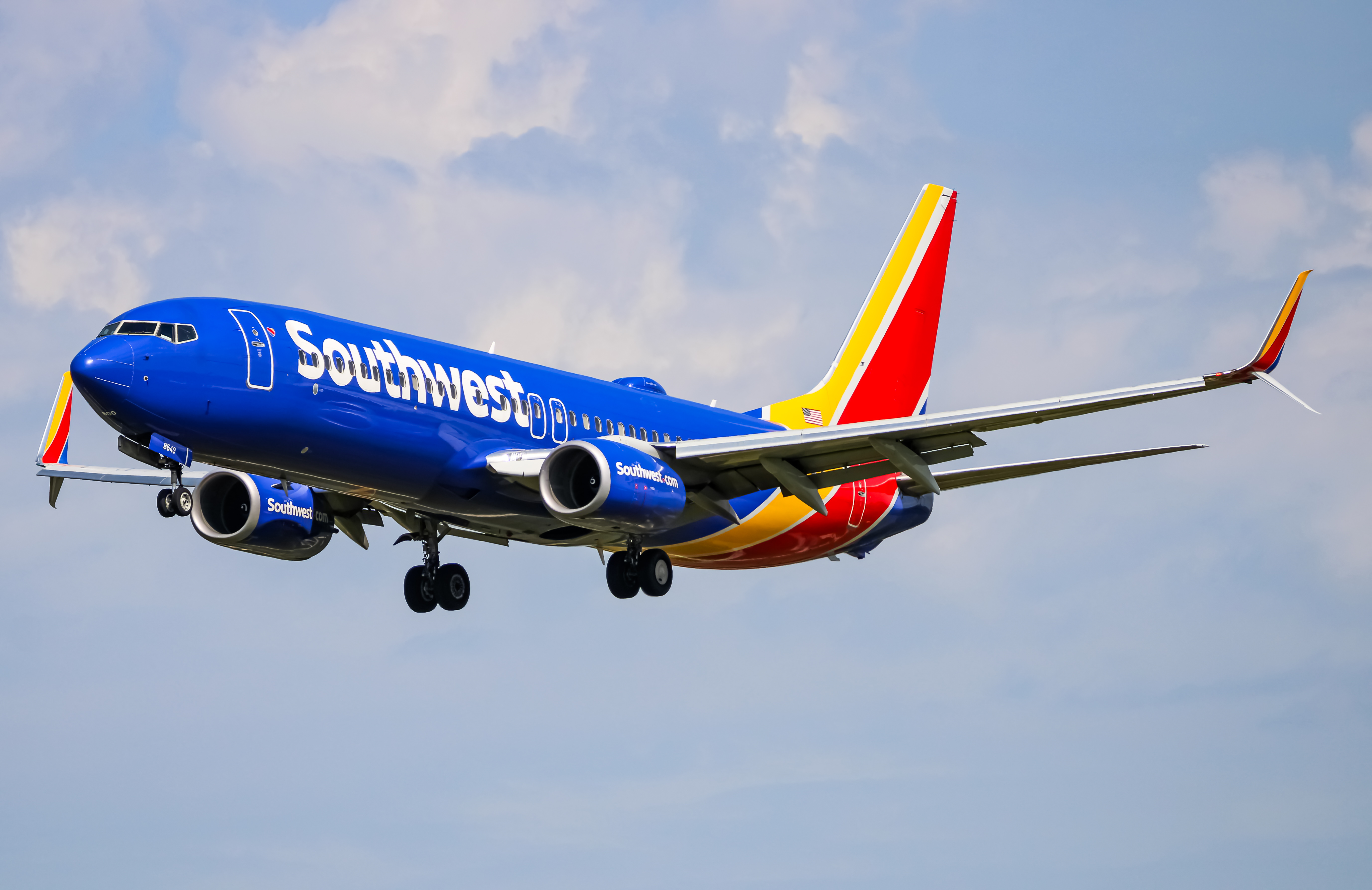Full size: Southwest Airlines Boeing 737-800 N8543Z at Baltimore/Washington International Thurgood Marshall Airport