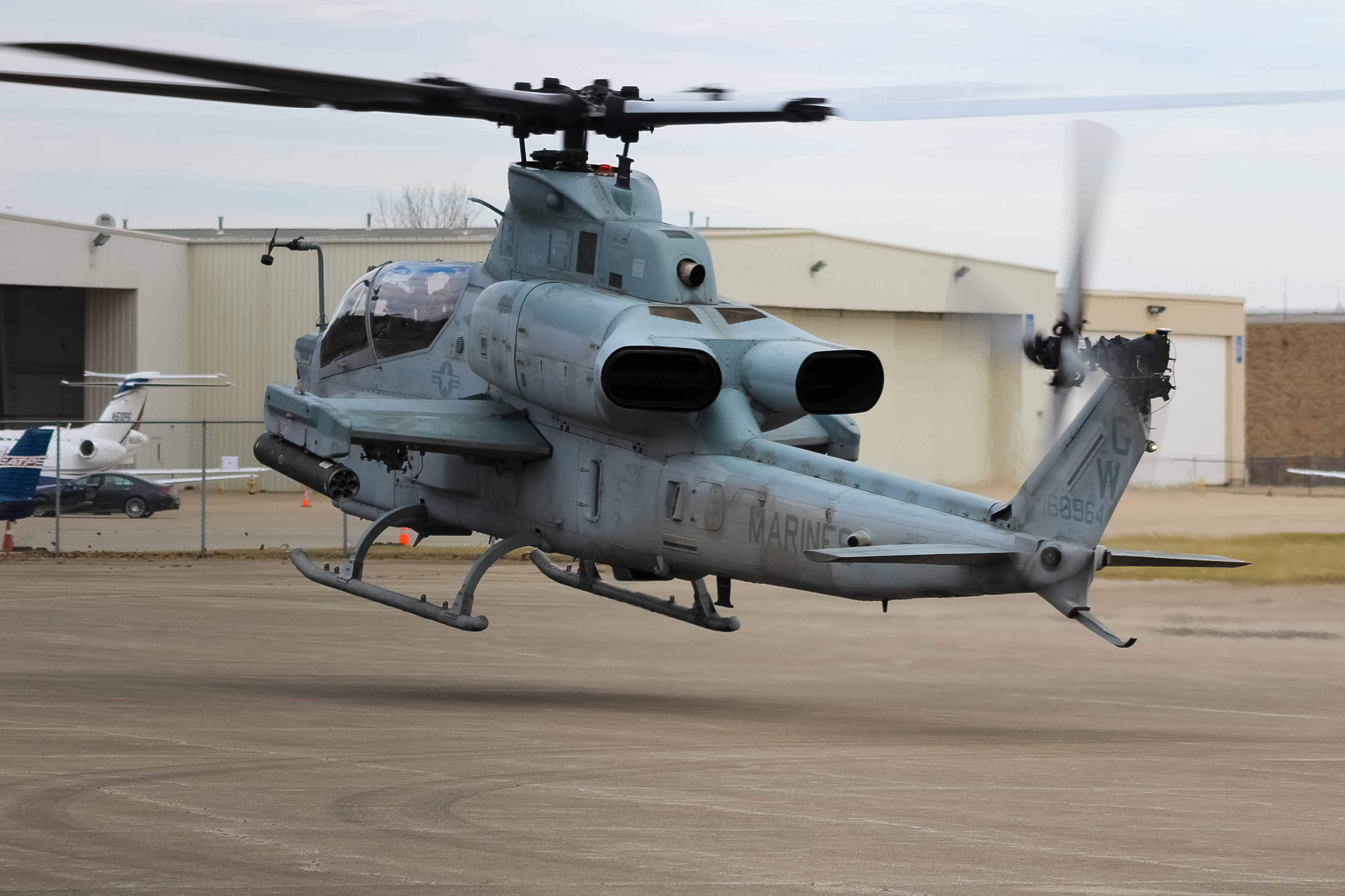 Full size: USMC - United States Marine Corp Bell AH-1Z viper 168964 at Cincinnati Municipal Airport/Lunken Field