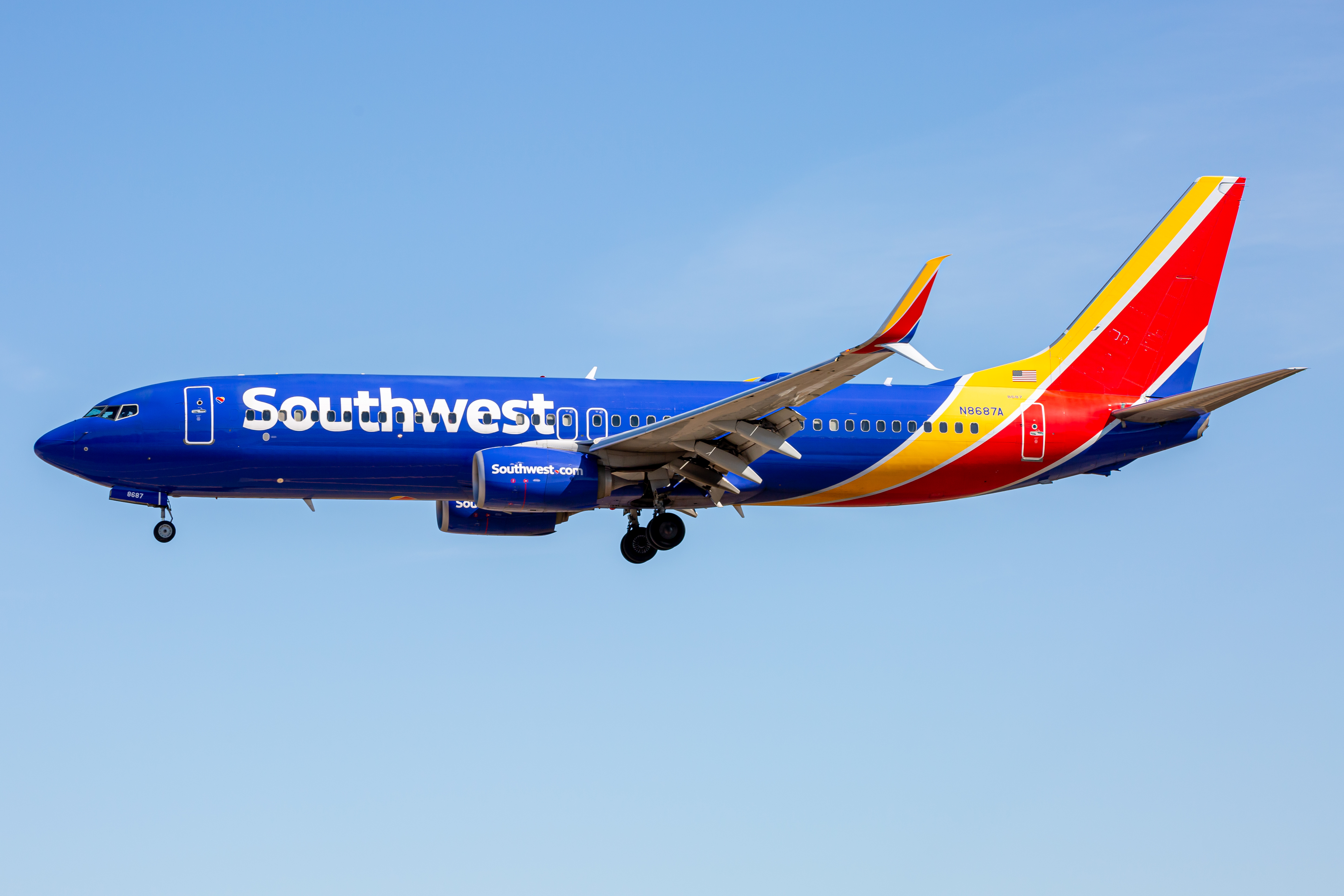 Full size: Southwest Airlines Boeing 737-800 N8687A at Baltimore/Washington International Thurgood Marshall Airport