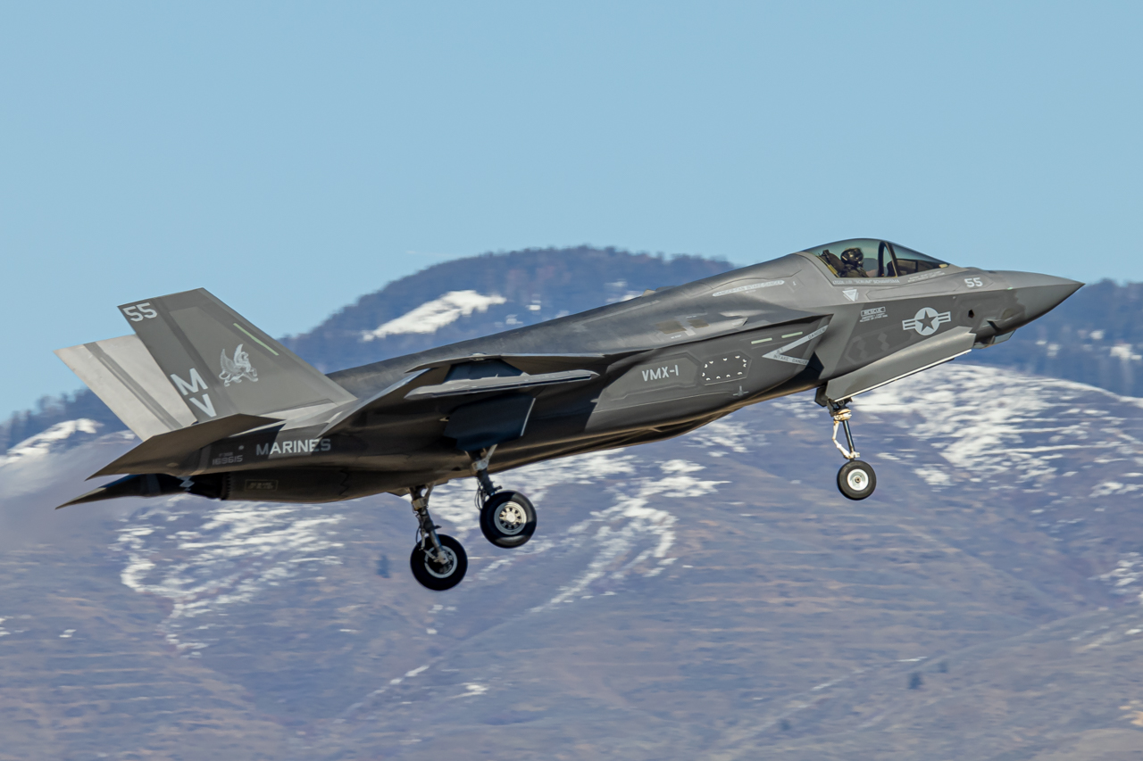 Full size: USMC- United States Marine Corp  Lockheed Martin F-35 Lightning 169615 at Boise Air Terminal/Gowen Field