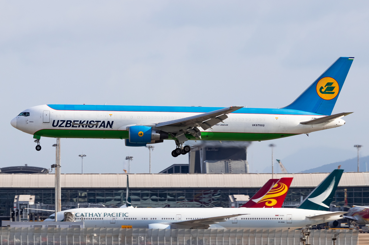 Full size: Uzbekistan Airways Boeing 767-300F UK67002 at Hong Kong International Airport