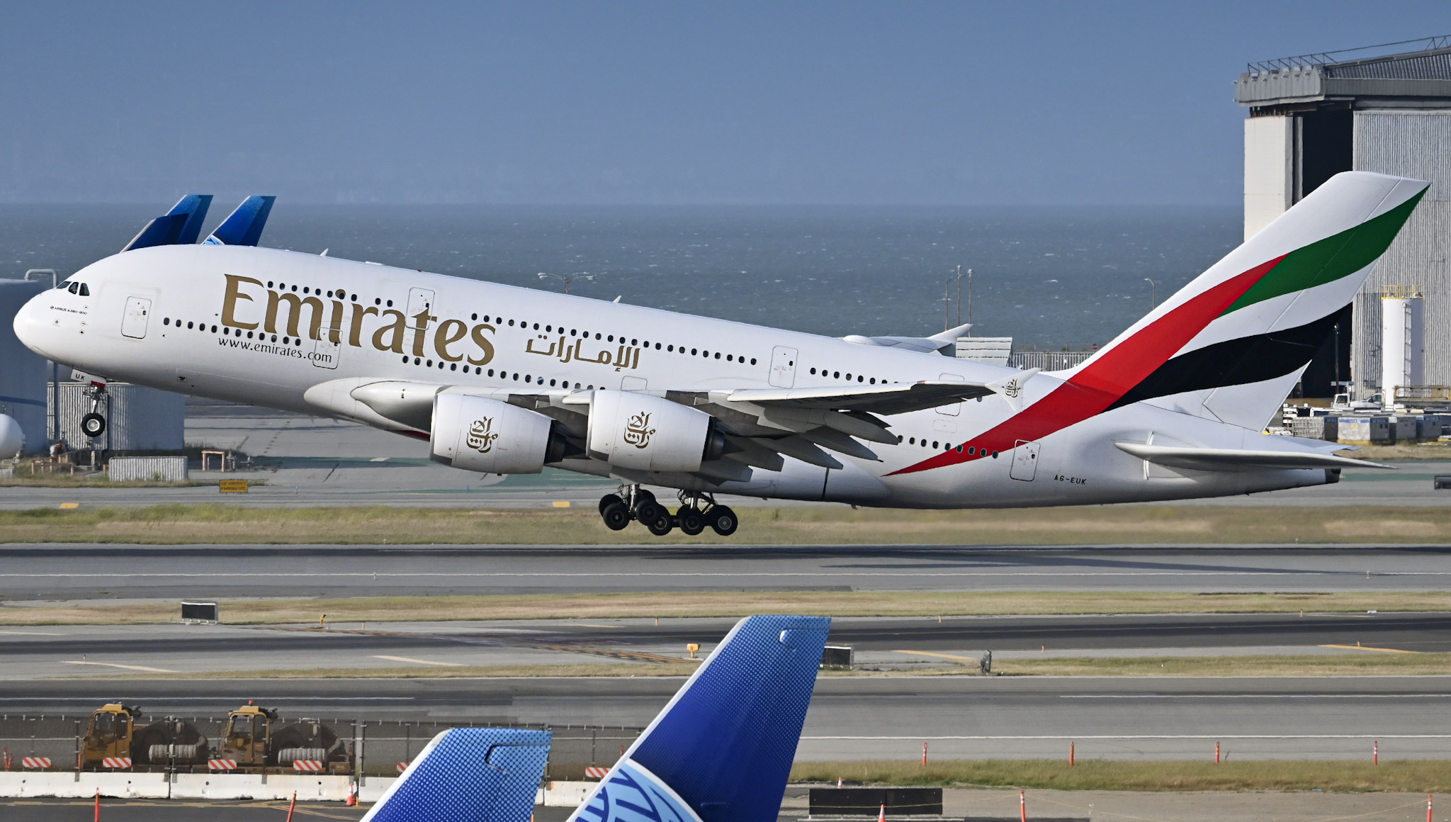 Full size: Emirates Airbus A380-800 A6-EUK at San Francisco International Airport