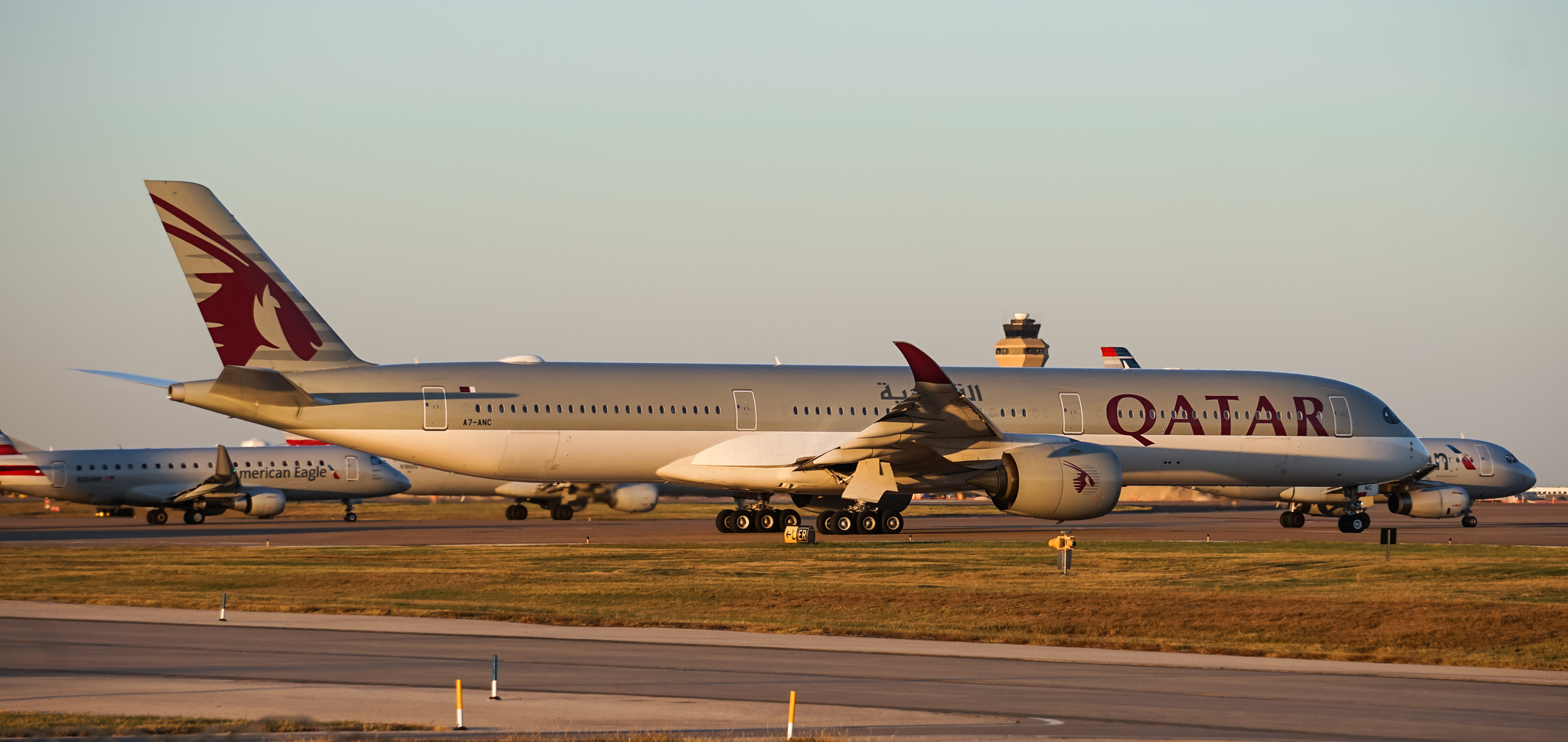 Full size: Qatar Airways Airbus A350-1000 A7-ANC at Dallas-Fort Worth International Airport