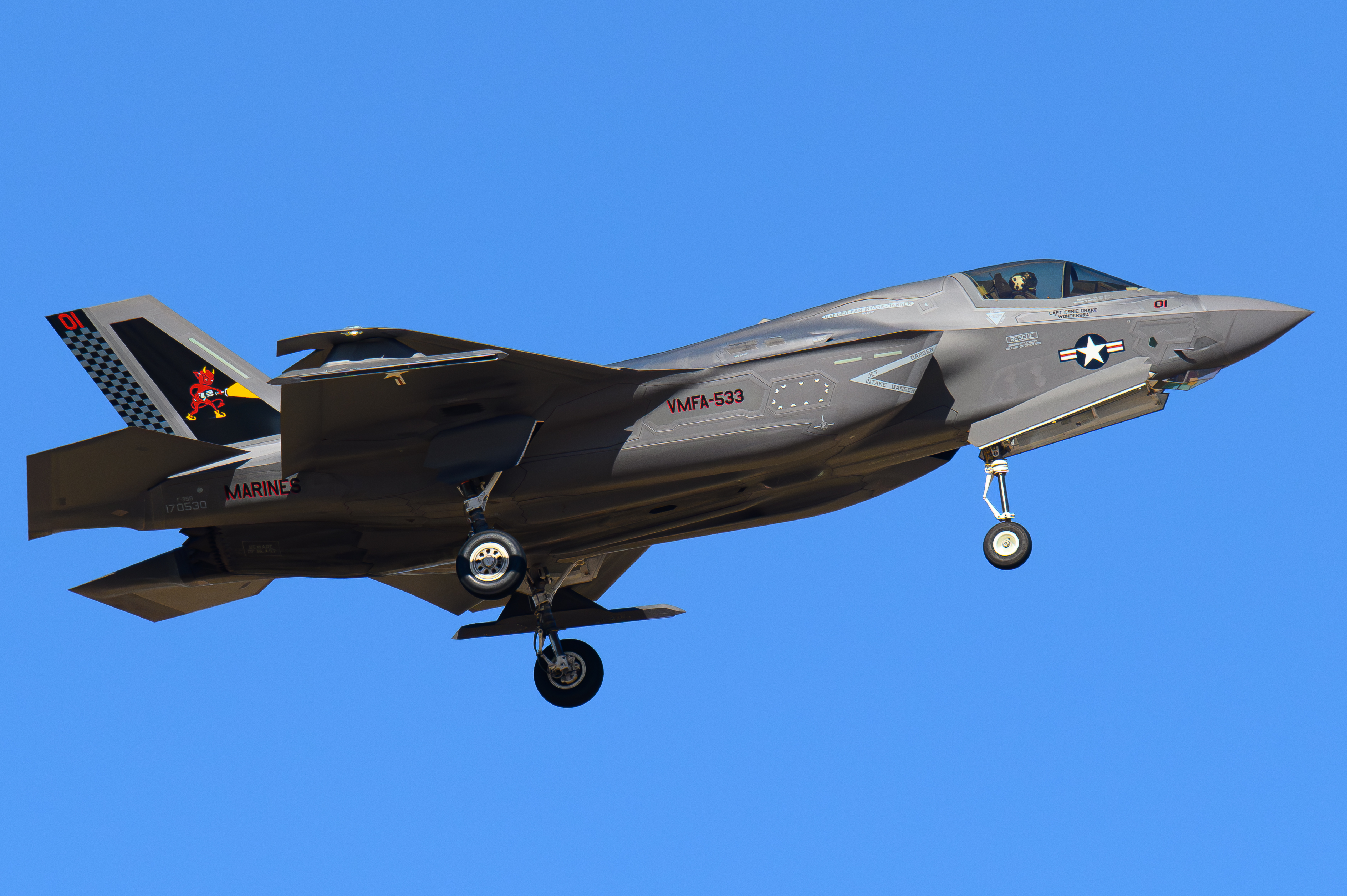 Full size: USMC - United States Marine Corp Lockheed Martin F-35 Lightning 170530 at Yuma International Airport