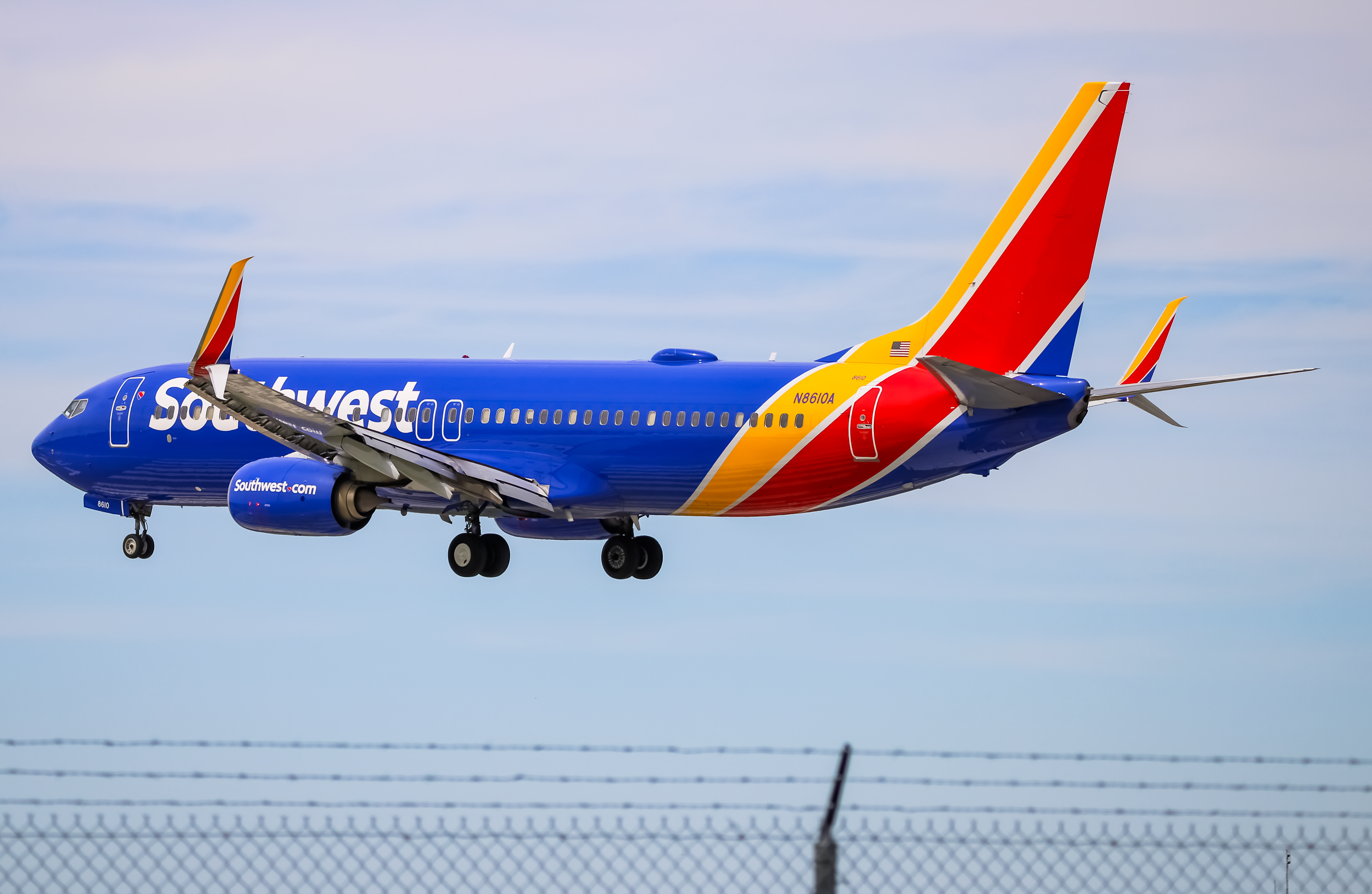 Full size: Southwest Airlines Boeing 737-800 N8610A at Baltimore/Washington International Thurgood Marshall Airport
