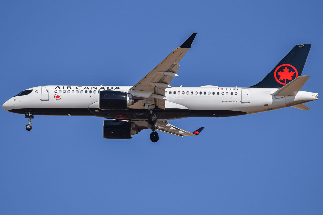 Full size: Air Canada Airbus A220-300 C-GMZN at Denver International Airport