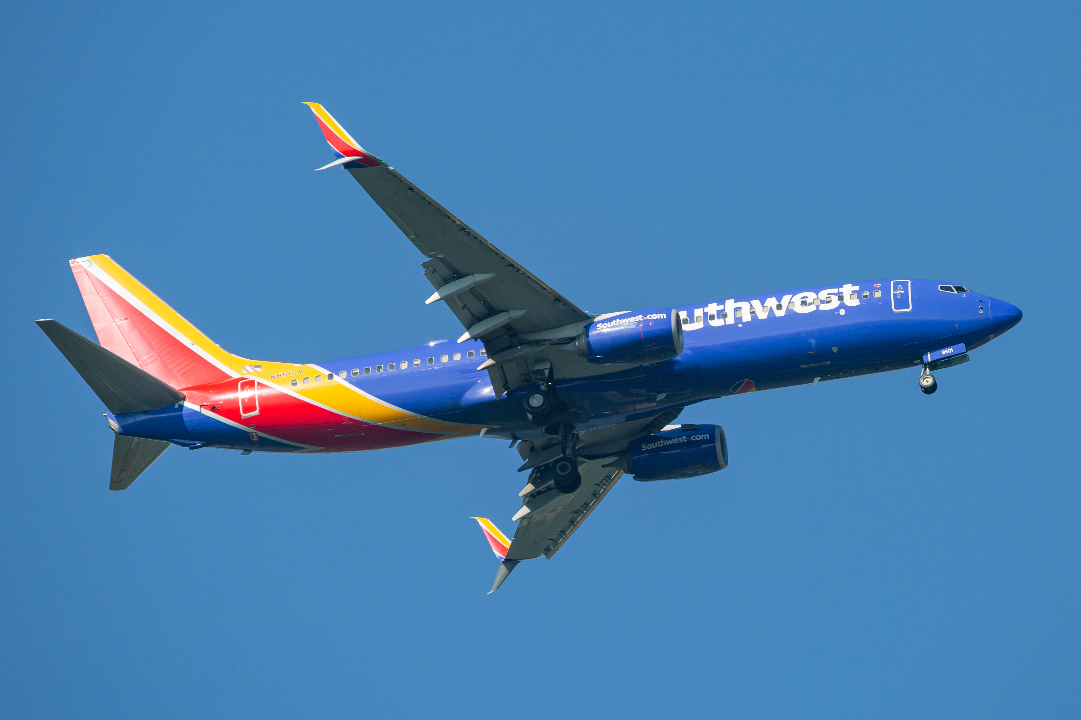 Full size: Southwest Airlines Boeing 737-800 N8501V at Baltimore/Washington International Thurgood Marshall Airport