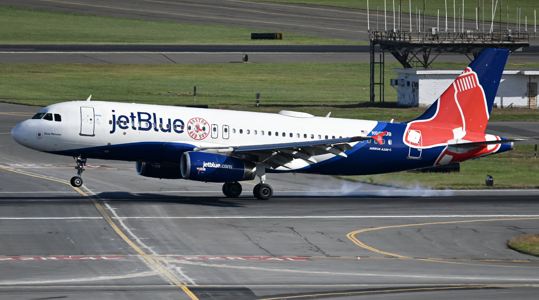 Full size: JetBlue Airways Airbus A320 N605JB at General Edward Lawrence Logan International Airport