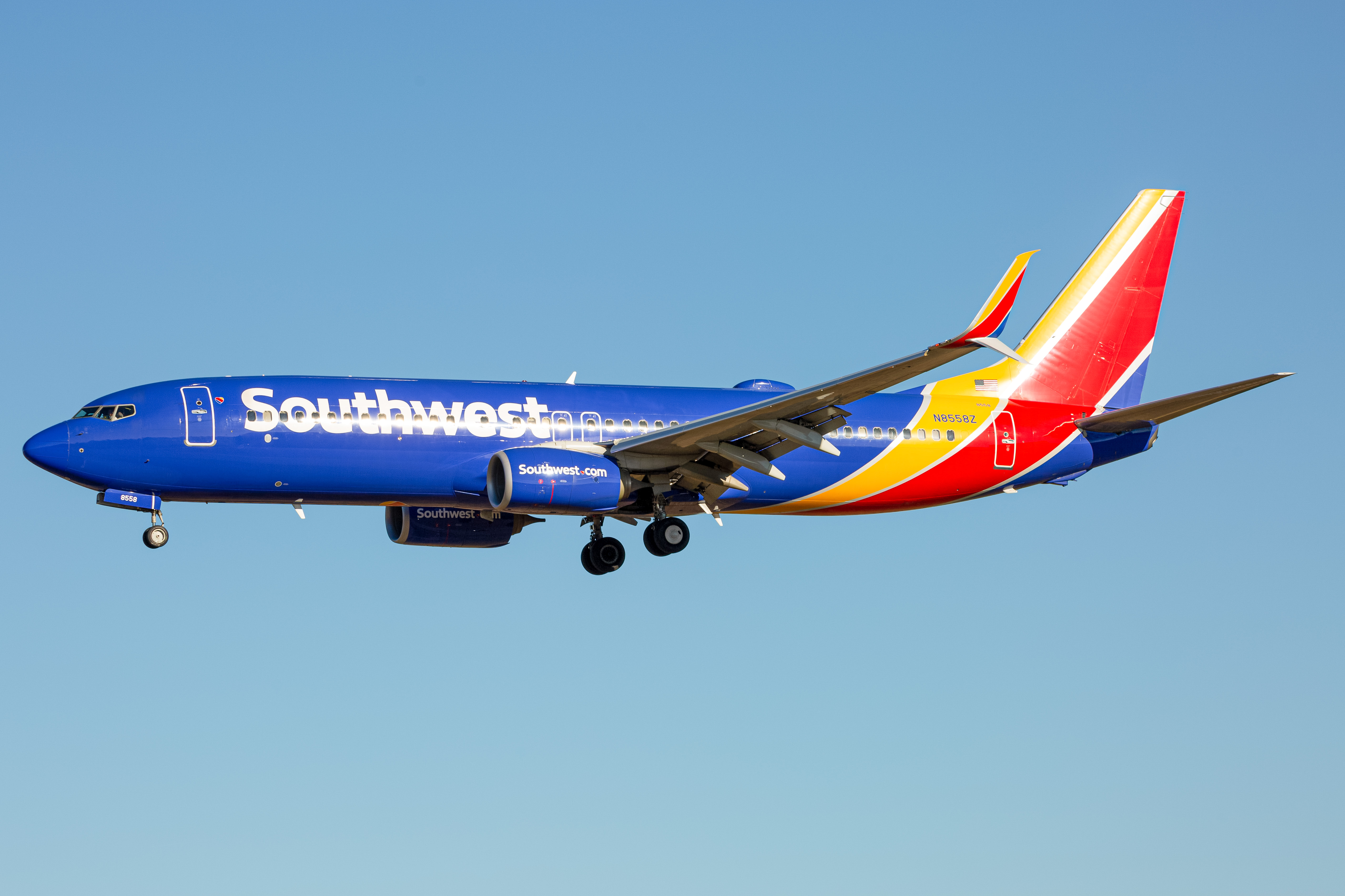 Full size: Southwest Airlines Boeing 737-800 N8558Z at Baltimore/Washington International Thurgood Marshall Airport