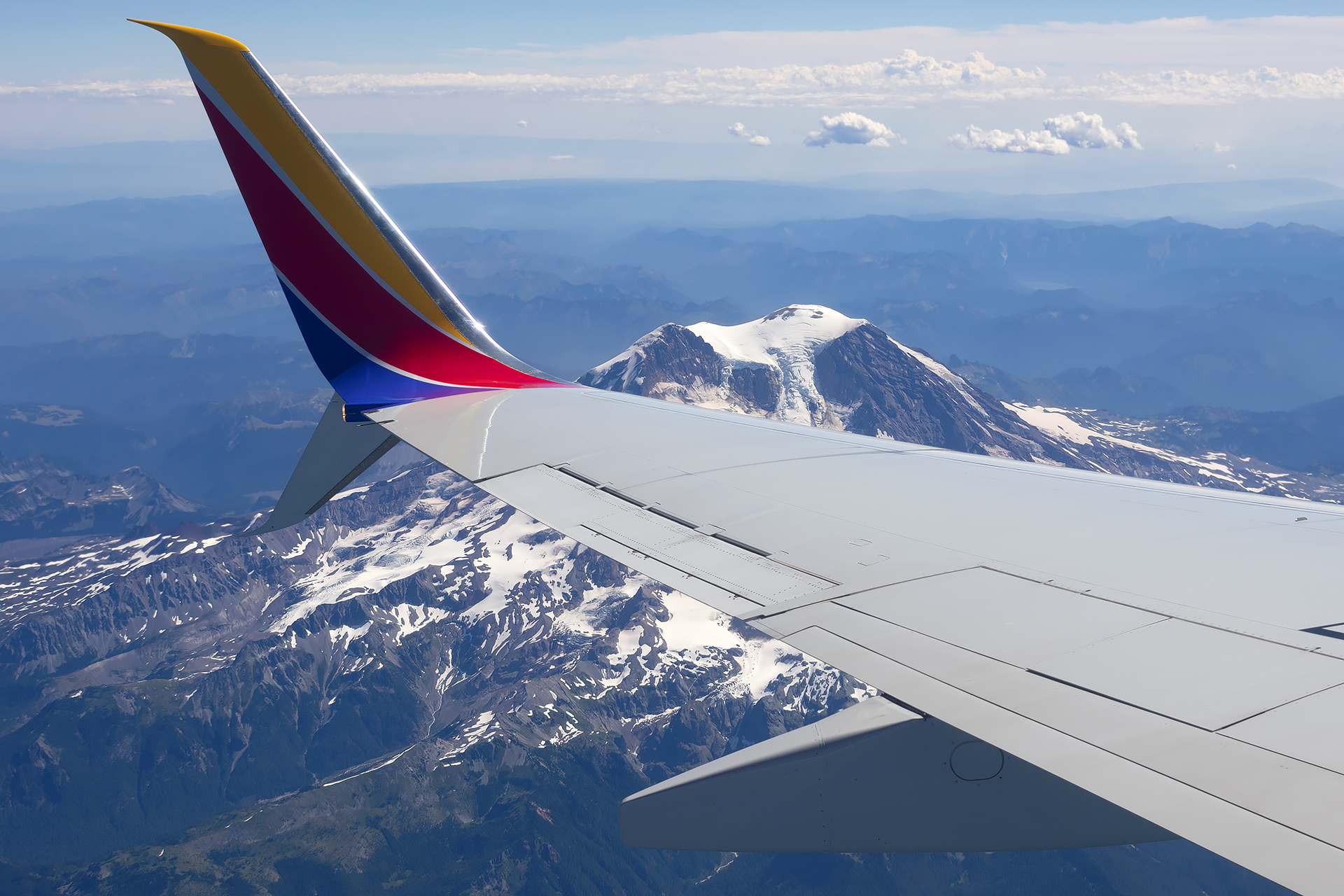 Full size: Southwest Airlines Boeing 737-700 N962WN at Not Applicable