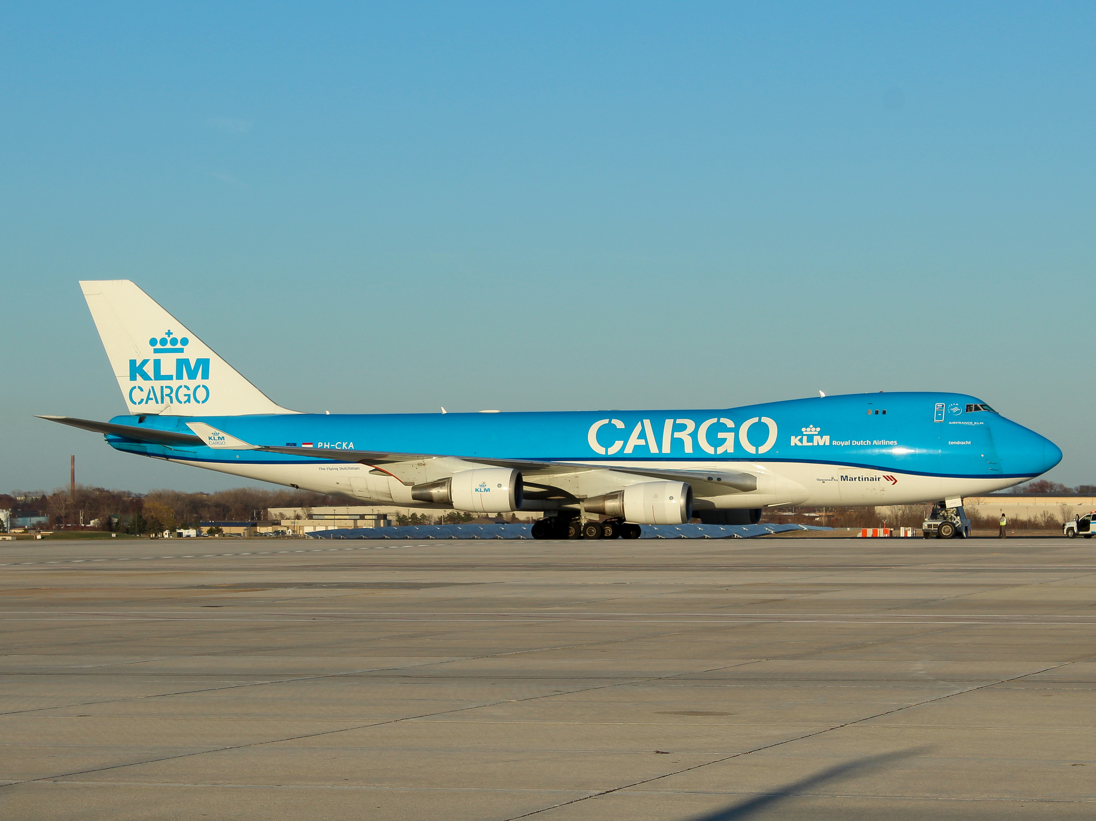 Full size: KLM Cargo Boeing 747-400F PH-CKA at General Mitchell International Airport