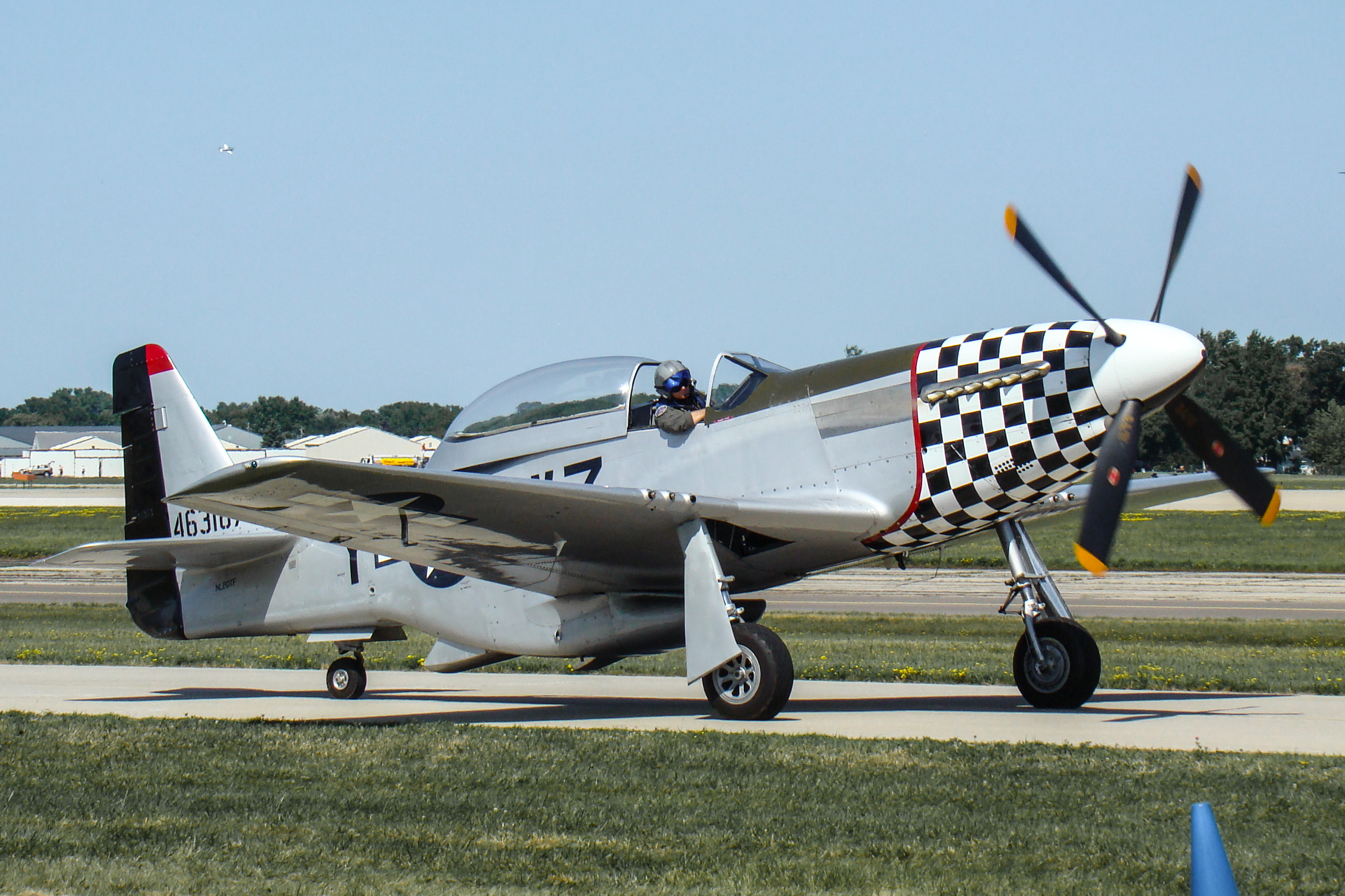 Full size: PRIVATE North American P-51 Mustang N20TF at Wittman Regional Airport