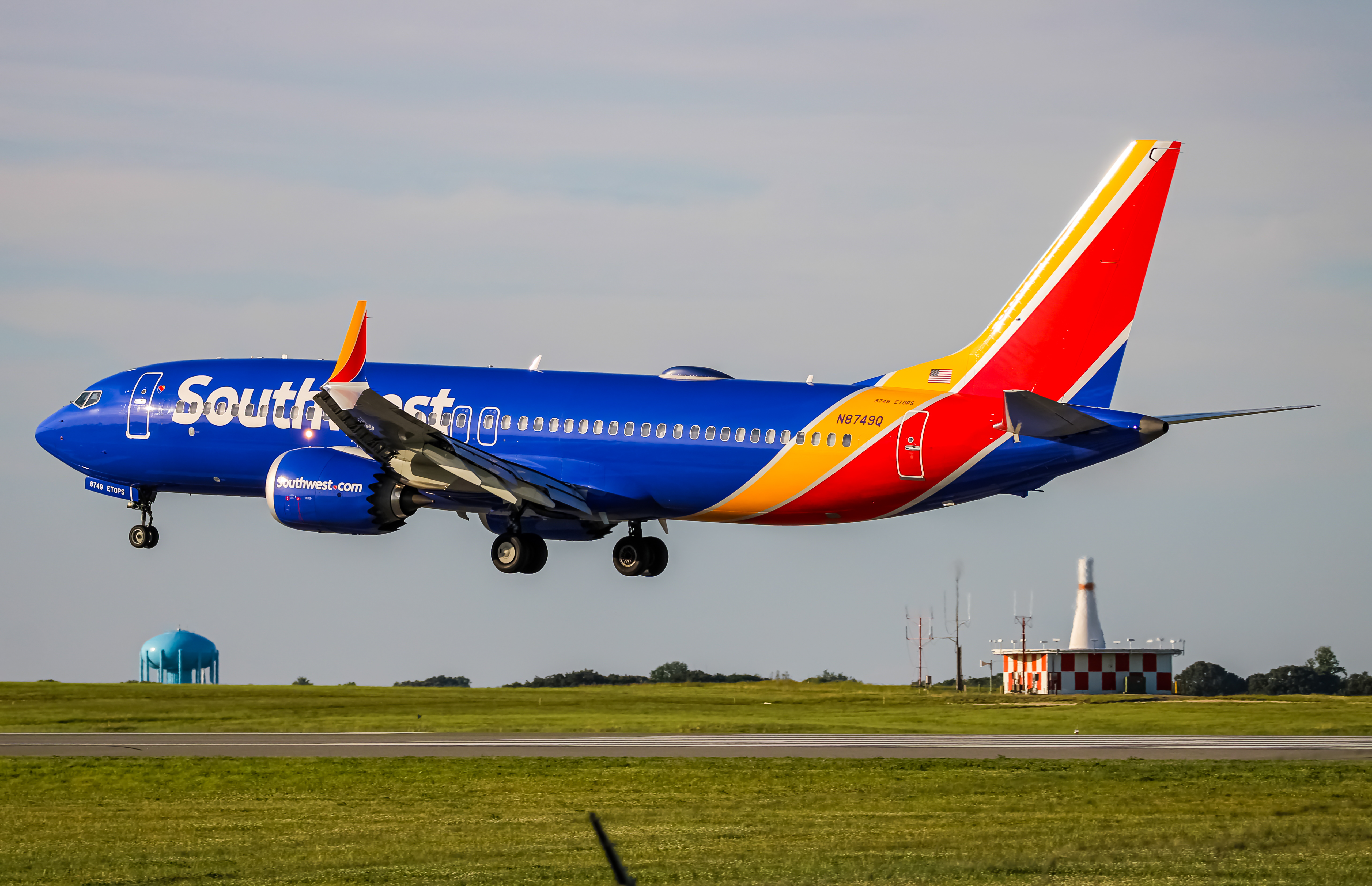 Full size: Southwest Airlines Boeing 737 MAX 8 N8749Q at Baltimore/Washington International Thurgood Marshall Airport