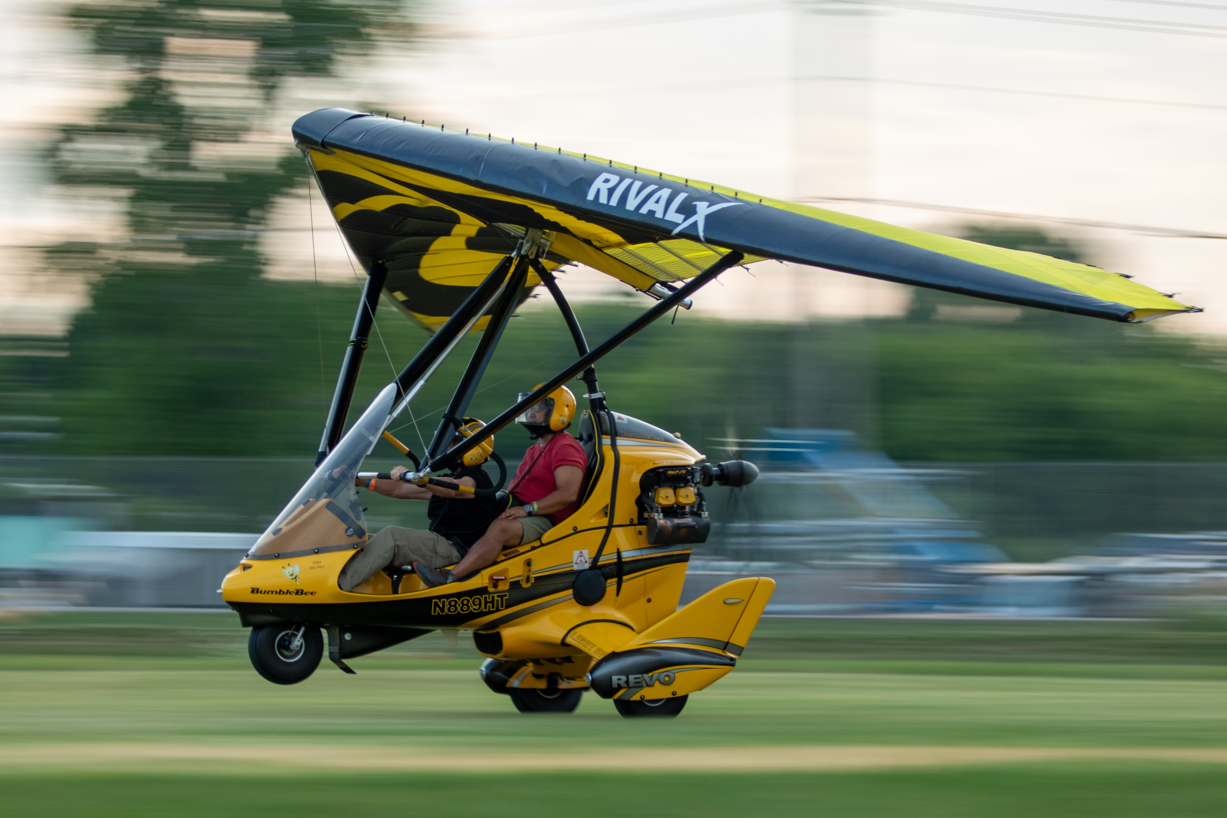 Full size: PRIVATE Evolution Revo Ultralight N889HT at Wittman Regional Airport