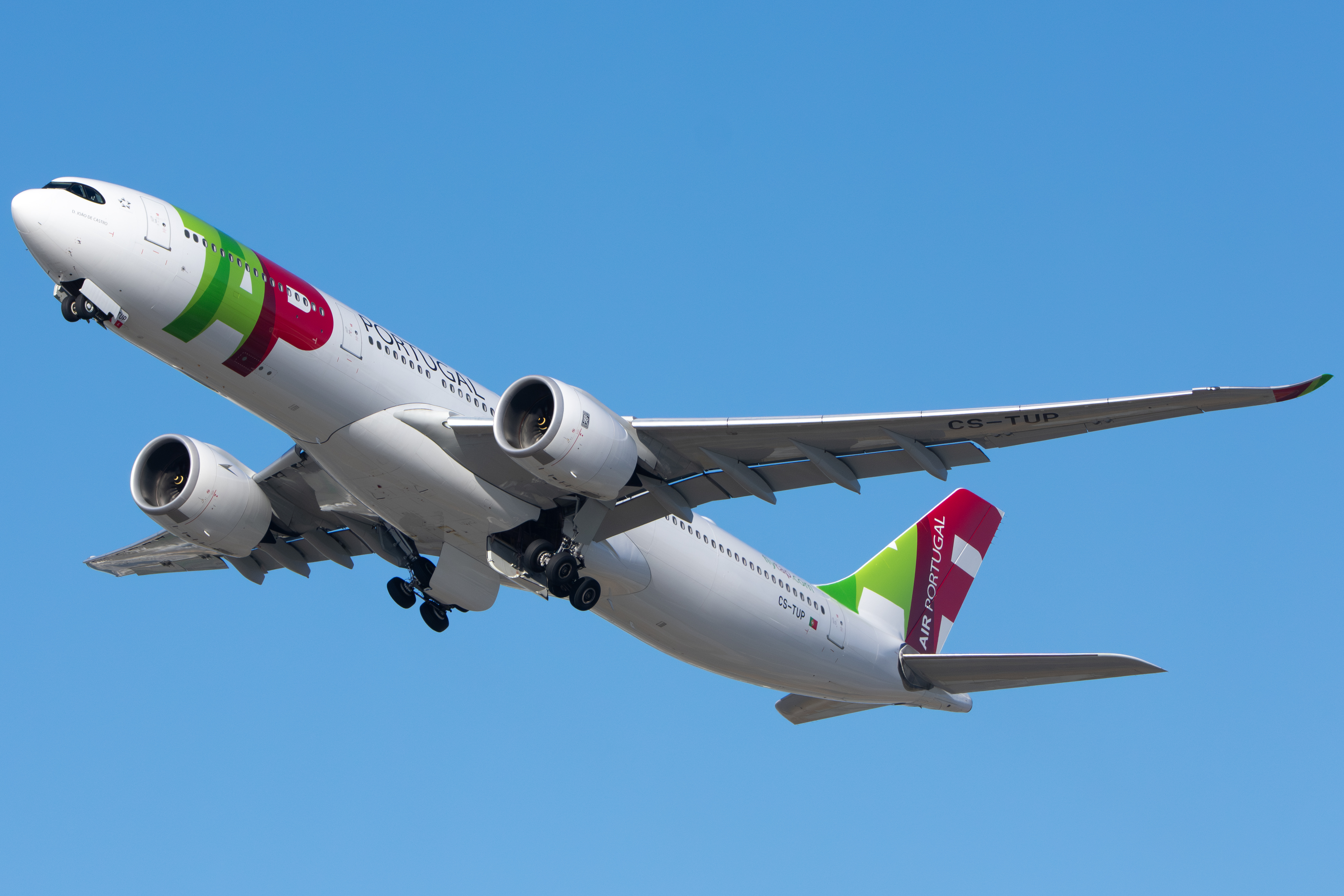 Full size: TAP Air Portugal Airbus A330-900 CS-TUP at San Francisco International Airport