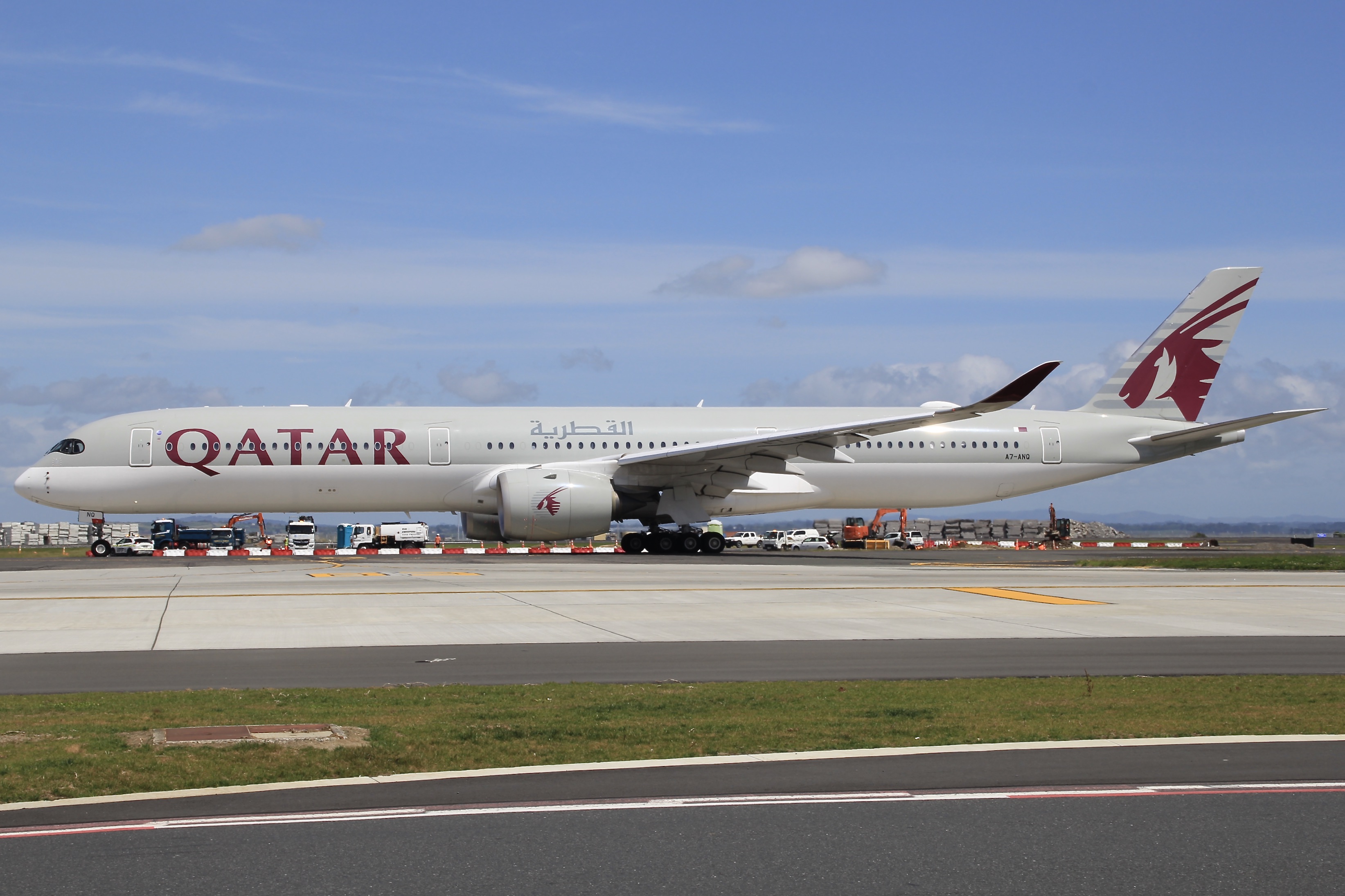 Full size: Qatar Airways Airbus A350-1000 A7-ANQ at Auckland International Airport
