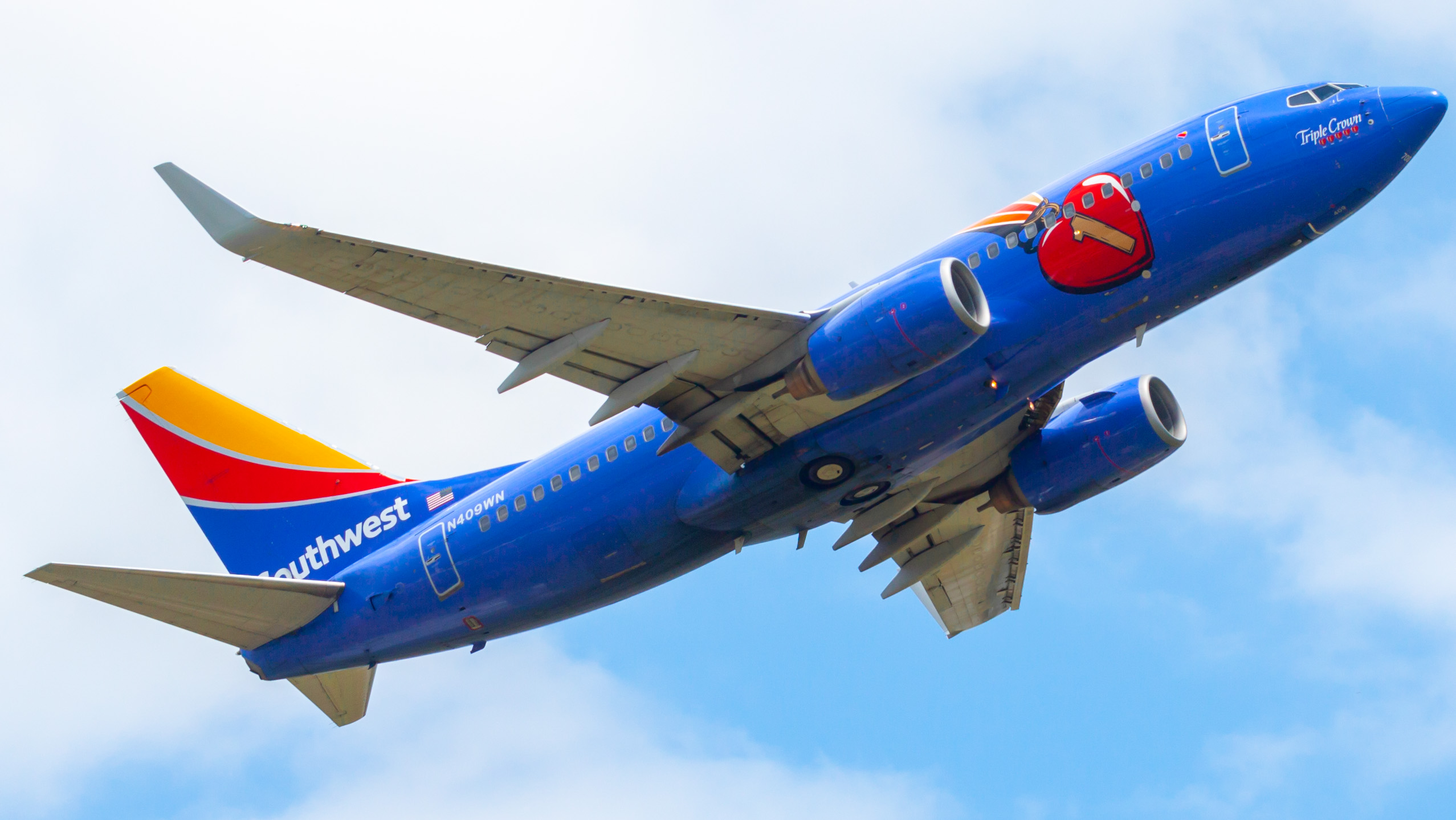 Full size: Southwest Airlines Boeing 737-700 N409WN at William P Hobby Airport
