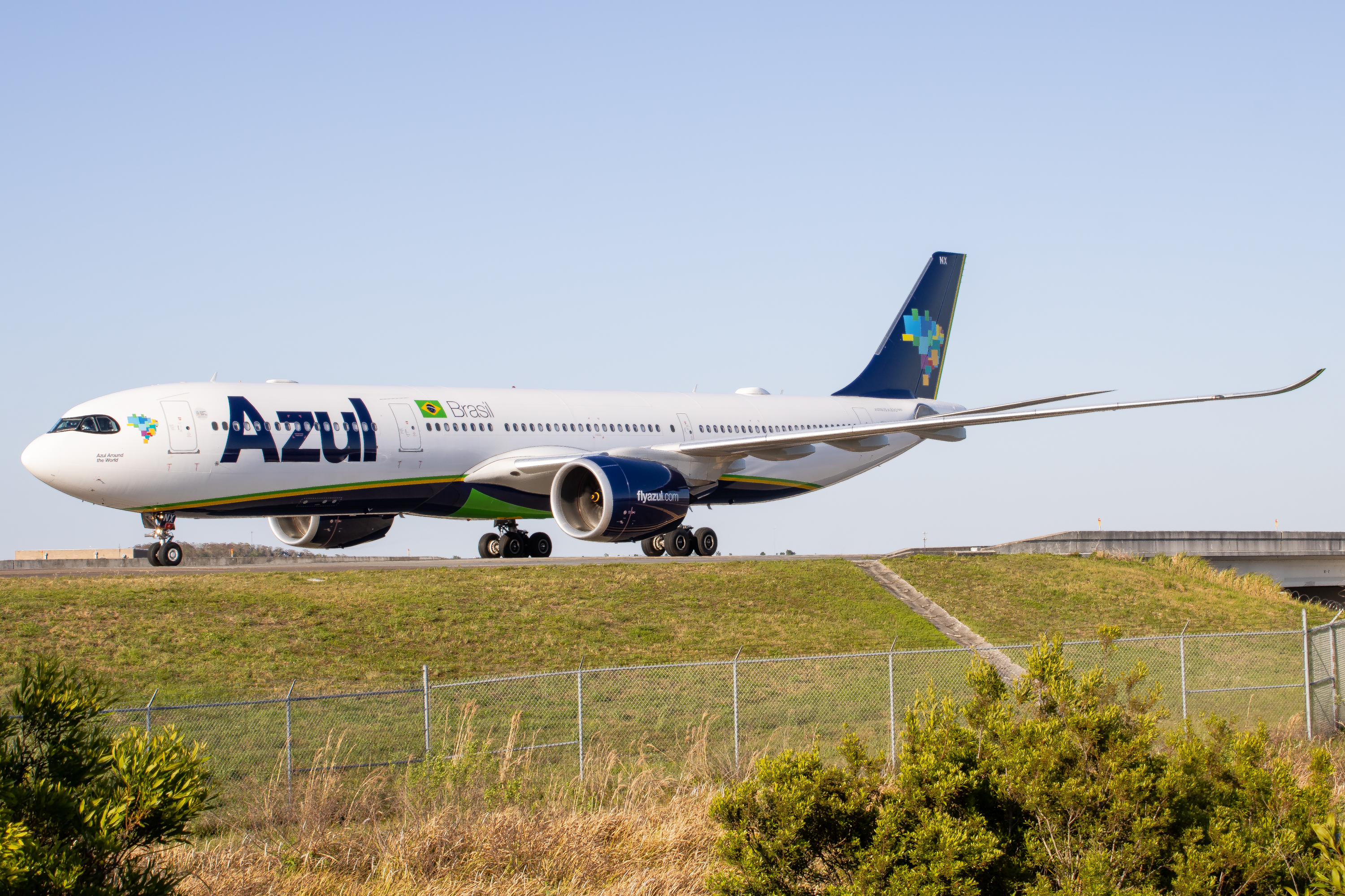 Full size: Azul Airbus A330-900 PR-ANX at Orlando International Airport