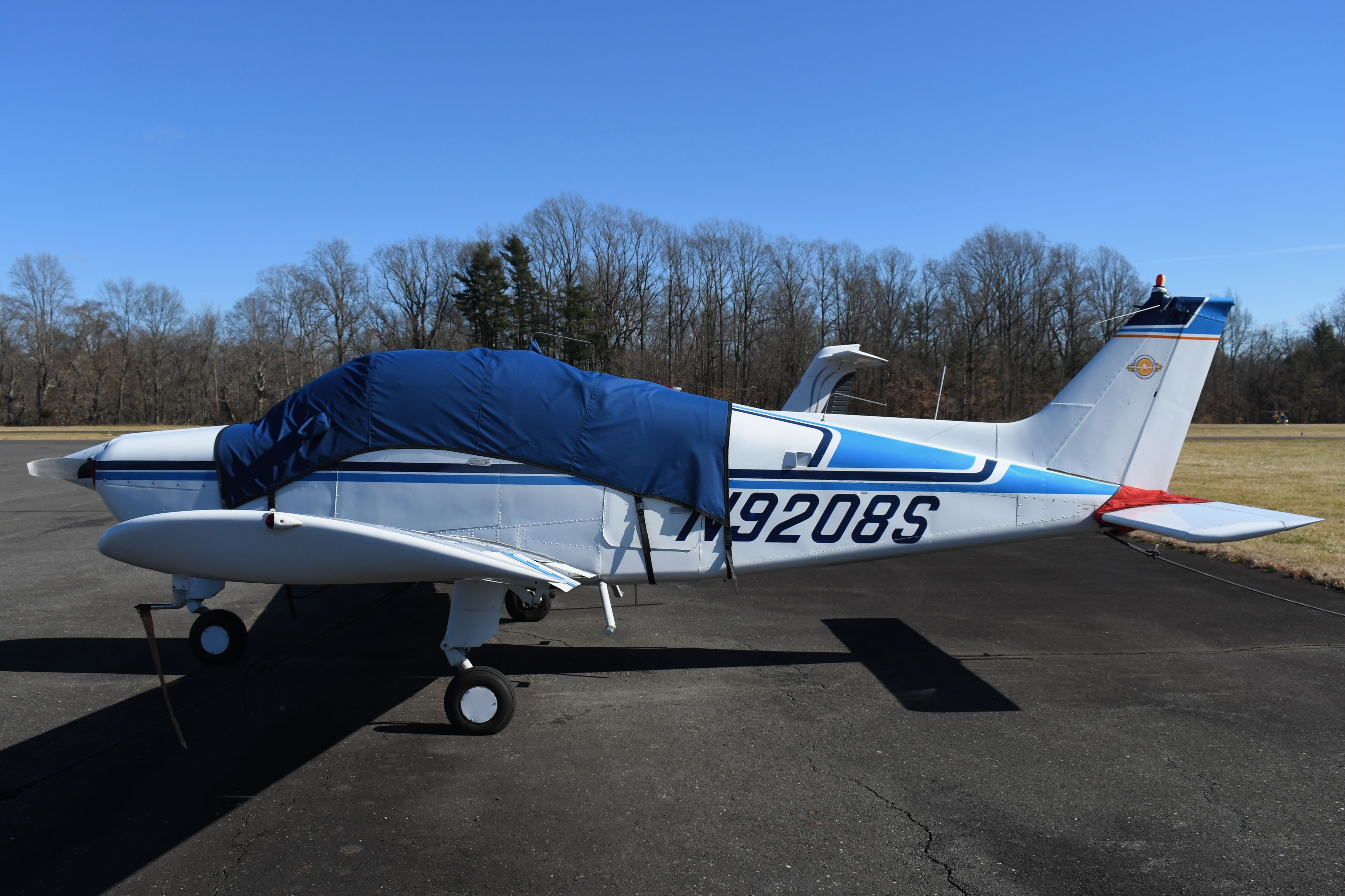 Full size: PRIVATE Beech C23 Sundowner N9208S at Flying W Airport