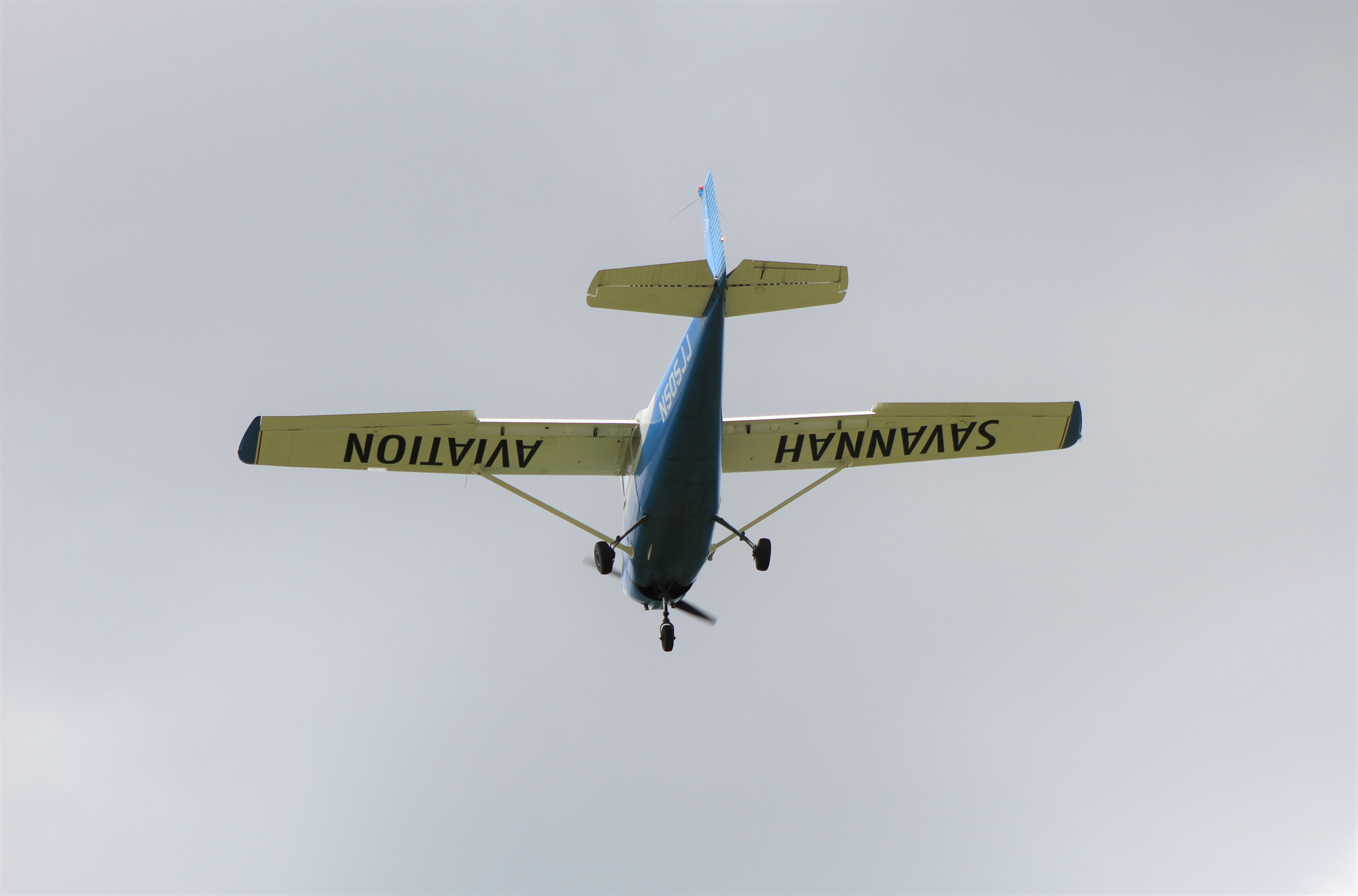 Full size: PRIVATE Cessna 172 N505JJ at Savannah/Hilton Head International Airport