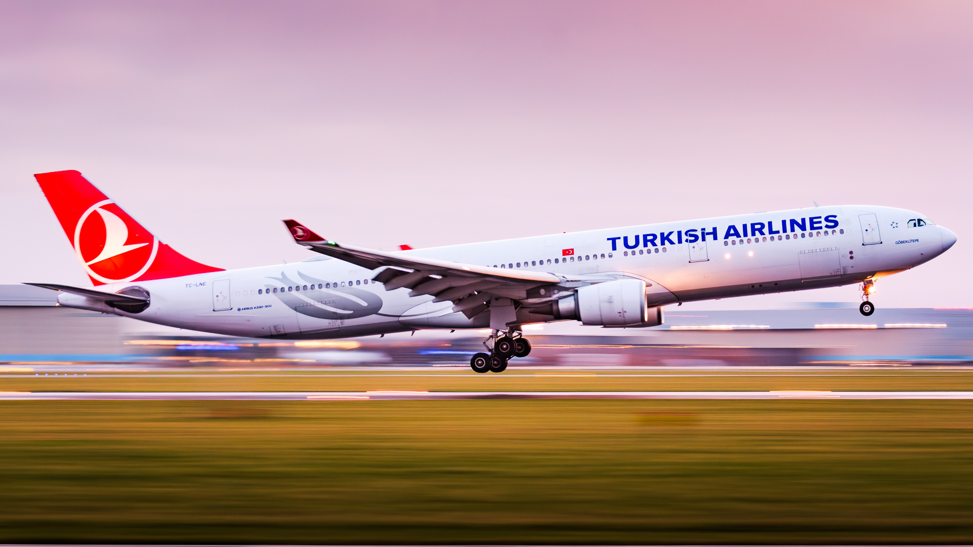 Full size: Turkish Airlines Airbus A330-300 TC-LNE at Amsterdam Schiphol Airport