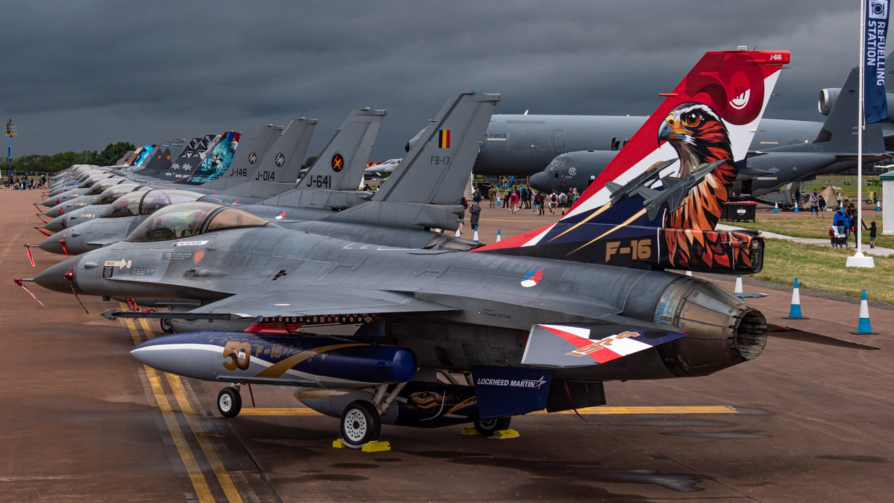 Full size: Royal Netherlands Air Force General Dynamics F-16 Fighting Falcon J-616 at Fairford Airport