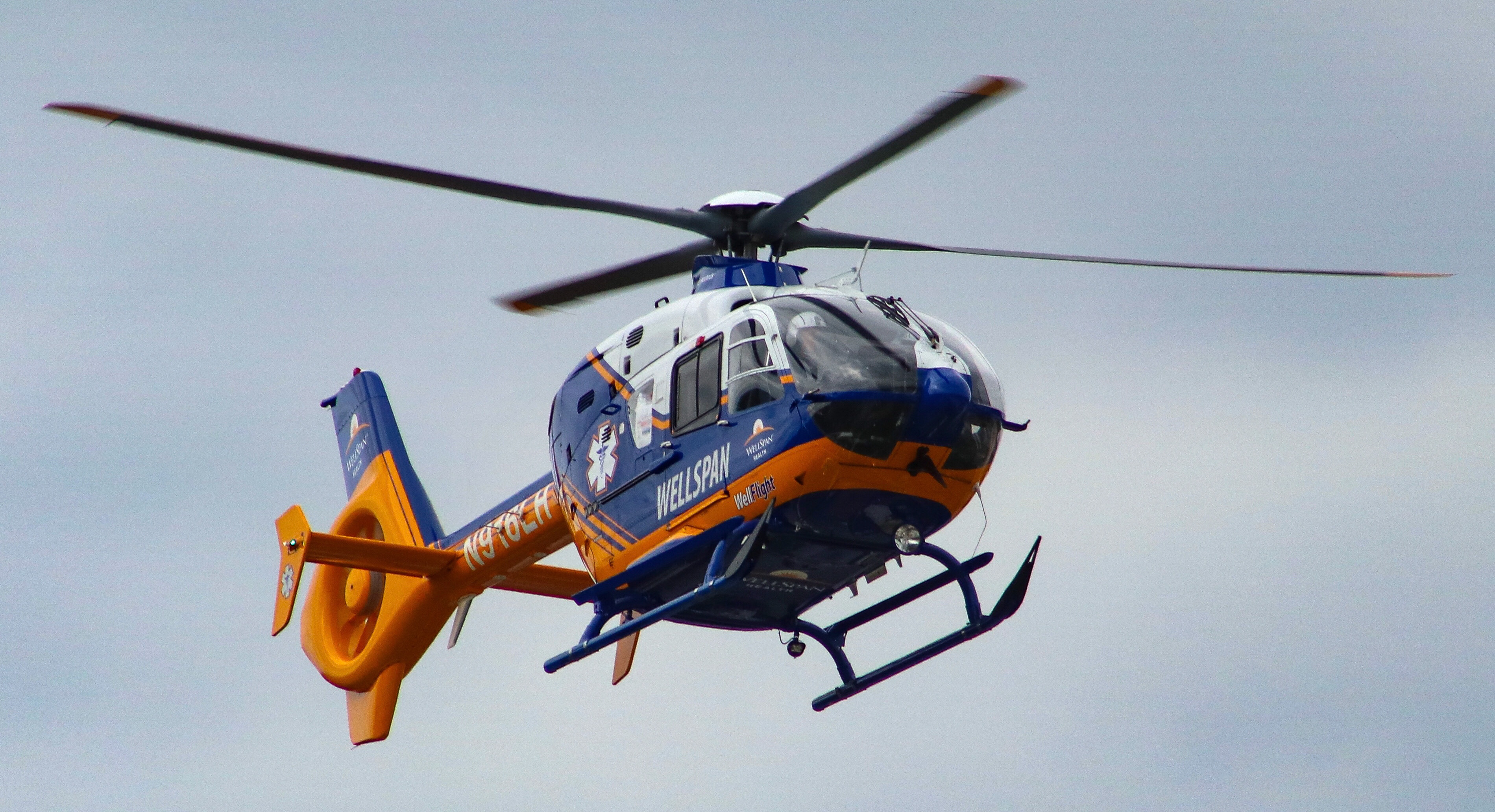 Full size: WellFlight Eurocopter Ec135 N916LH at York Airport