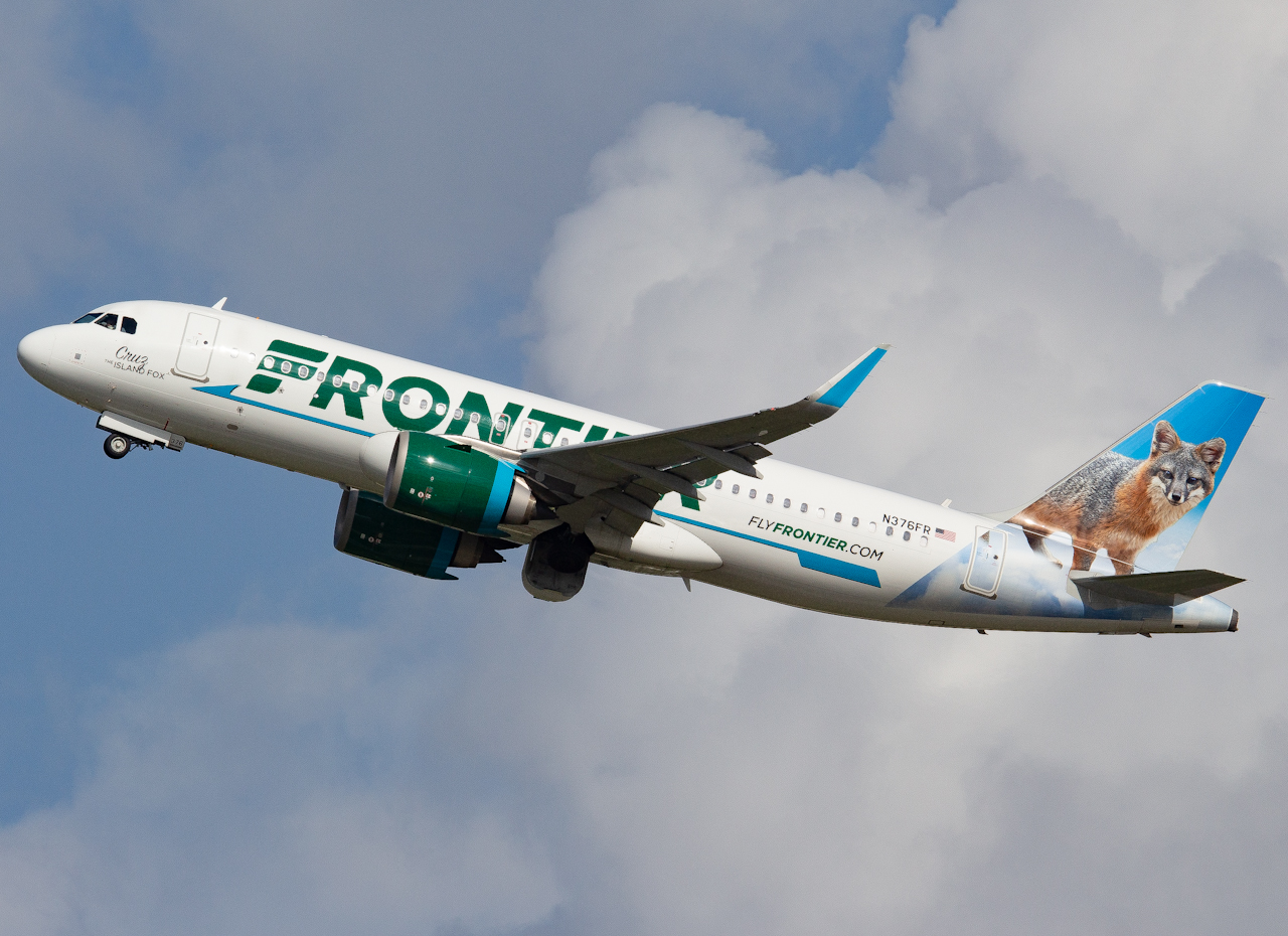 Full size: Frontier Airlines Airbus A320NEO N376FR at Tampa International Airport