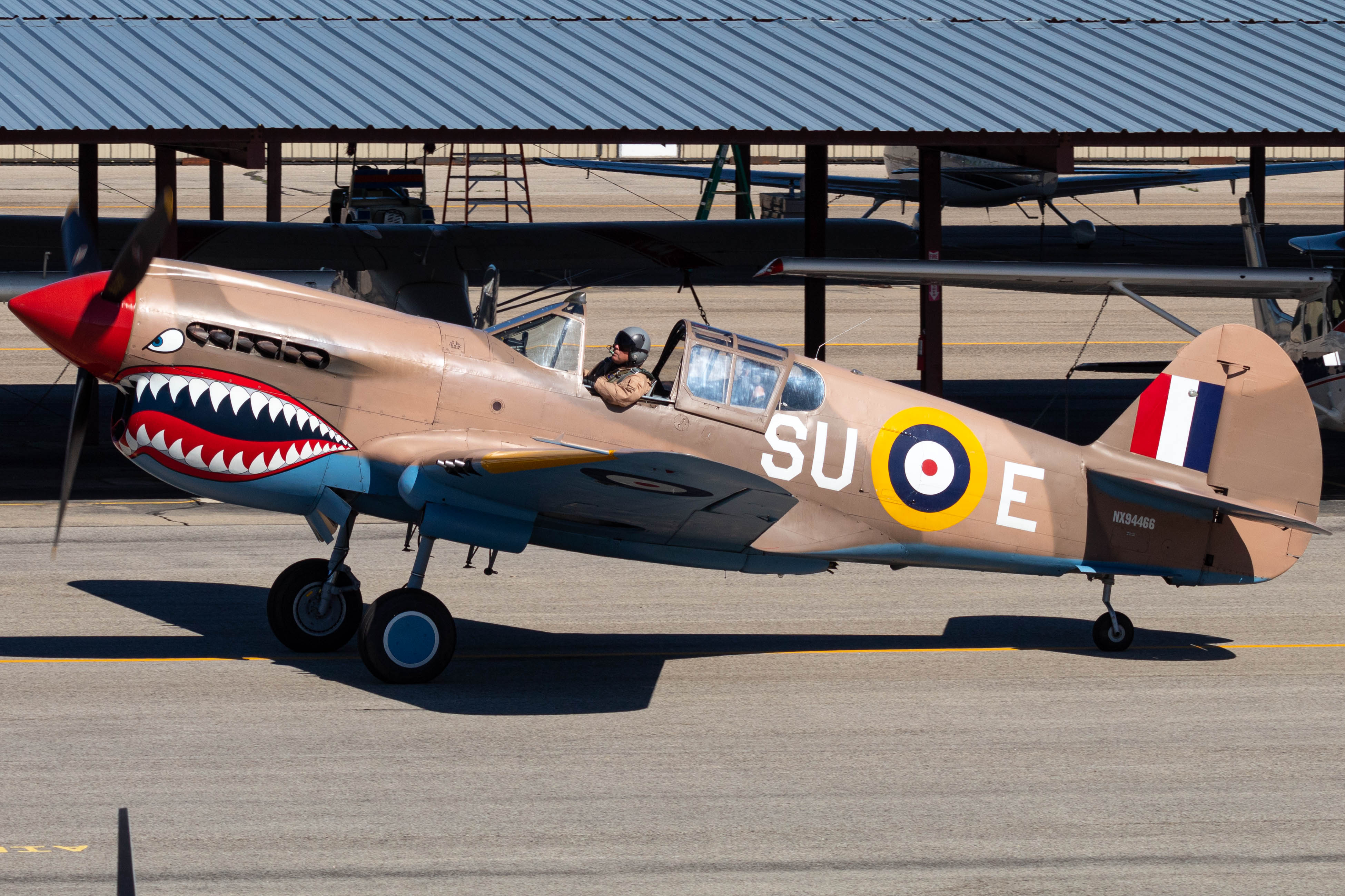 Full size: PRIVATE Curtiss P-40 Warhawk NX94466 at Manchester Airport