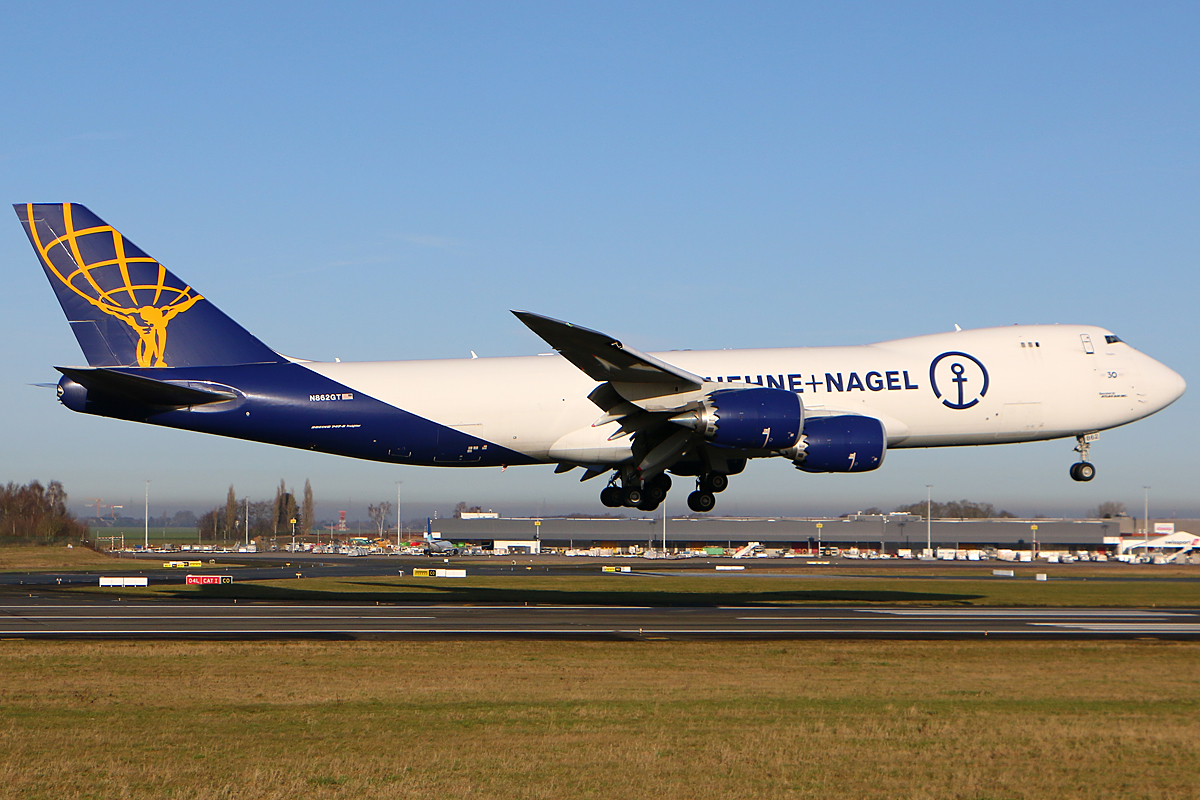 Full size: Atlas Air Boeing 747-8F N862GT at Liege Airport